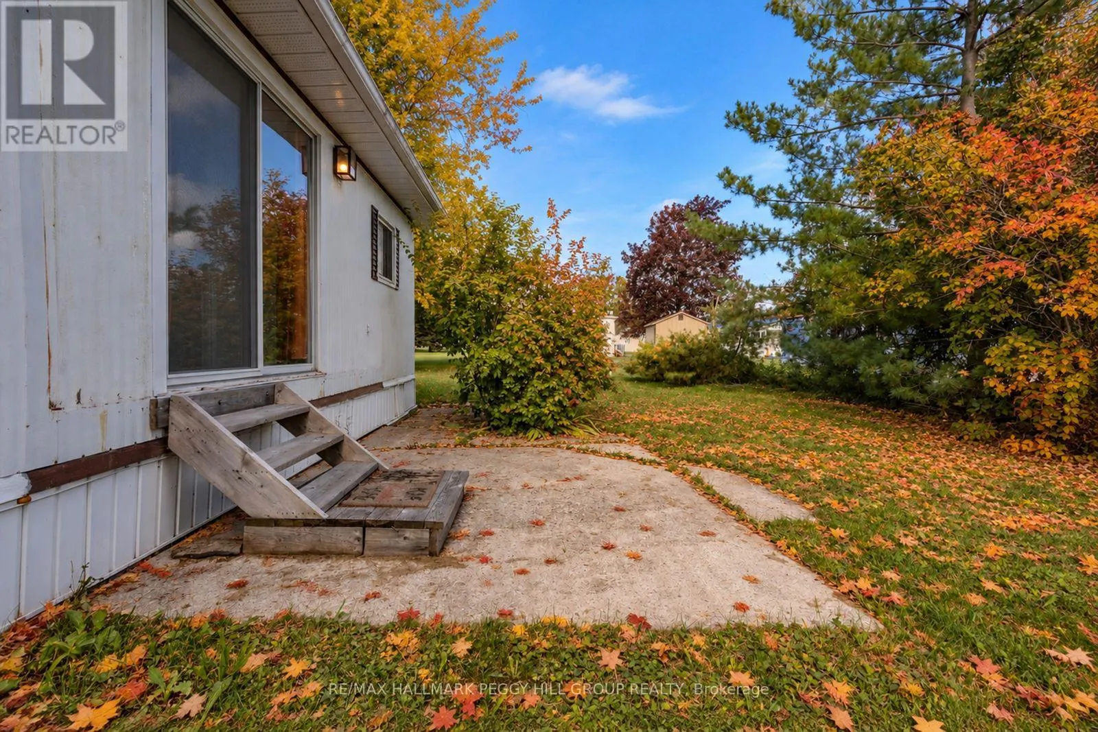 17 BALANTRAE DRIVE