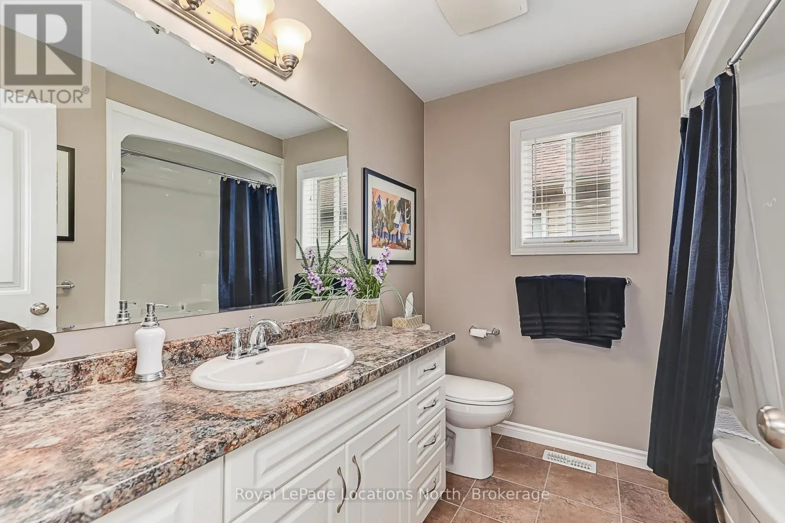 7 KAYLA CRESCENT
