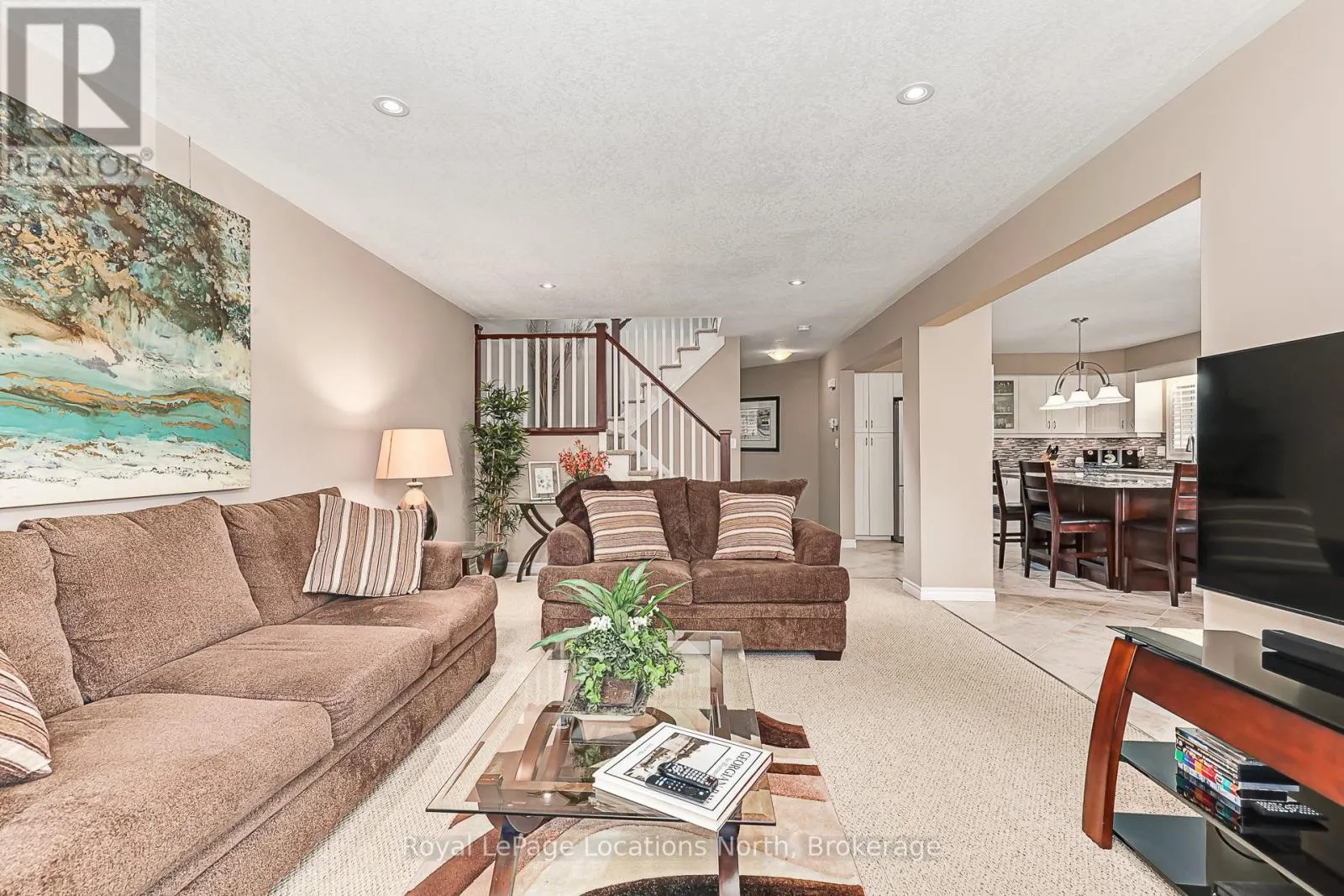 7 KAYLA CRESCENT