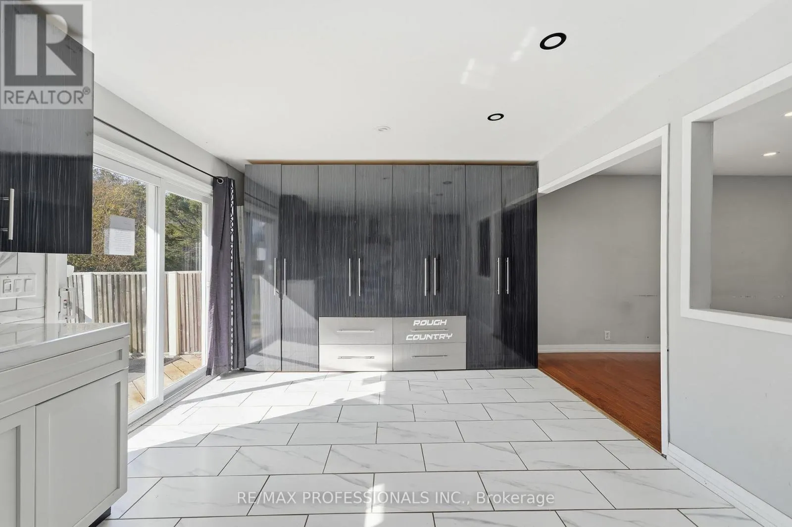 120 SWITZER STREET