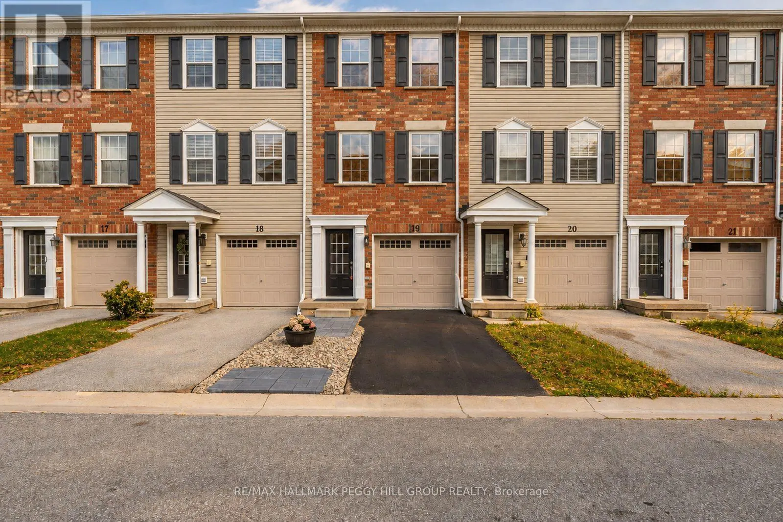 19 - 91 COUGHLIN ROAD