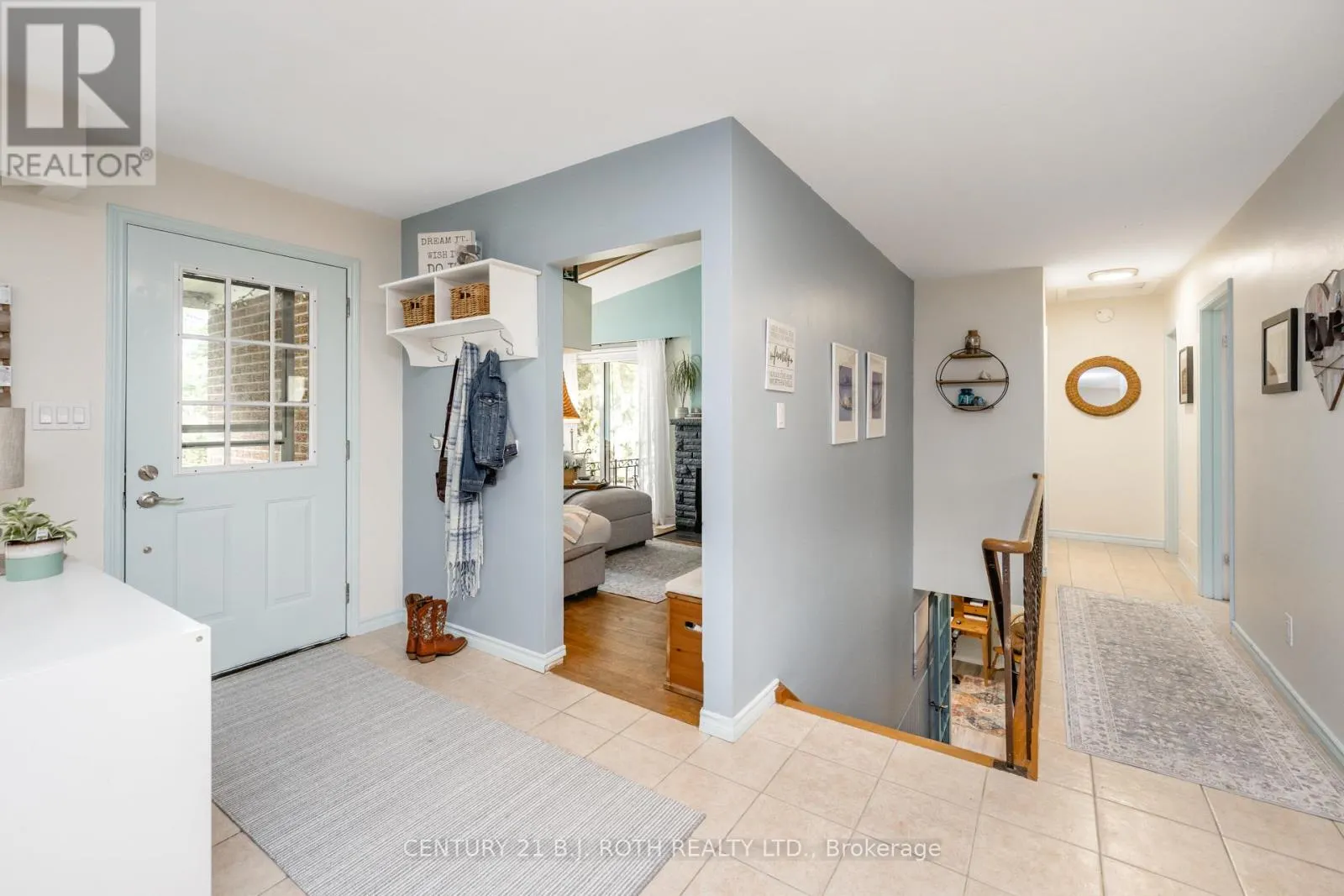 61 WARD AVENUE