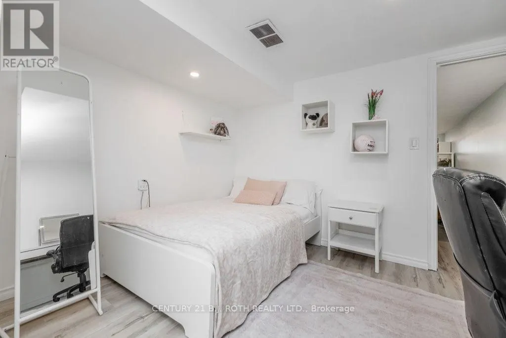 61 WARD AVENUE