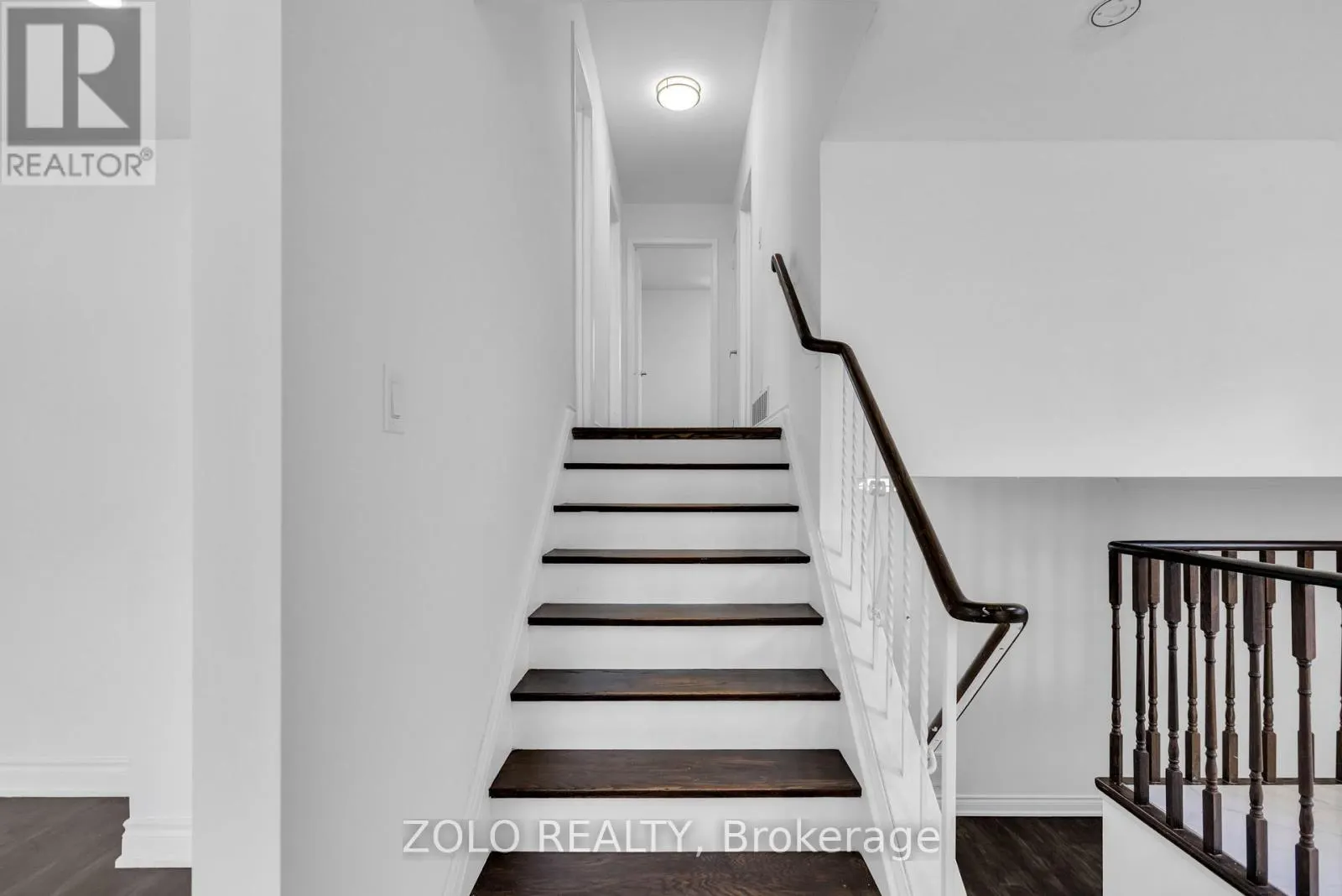 43 DAVIES CRESCENT