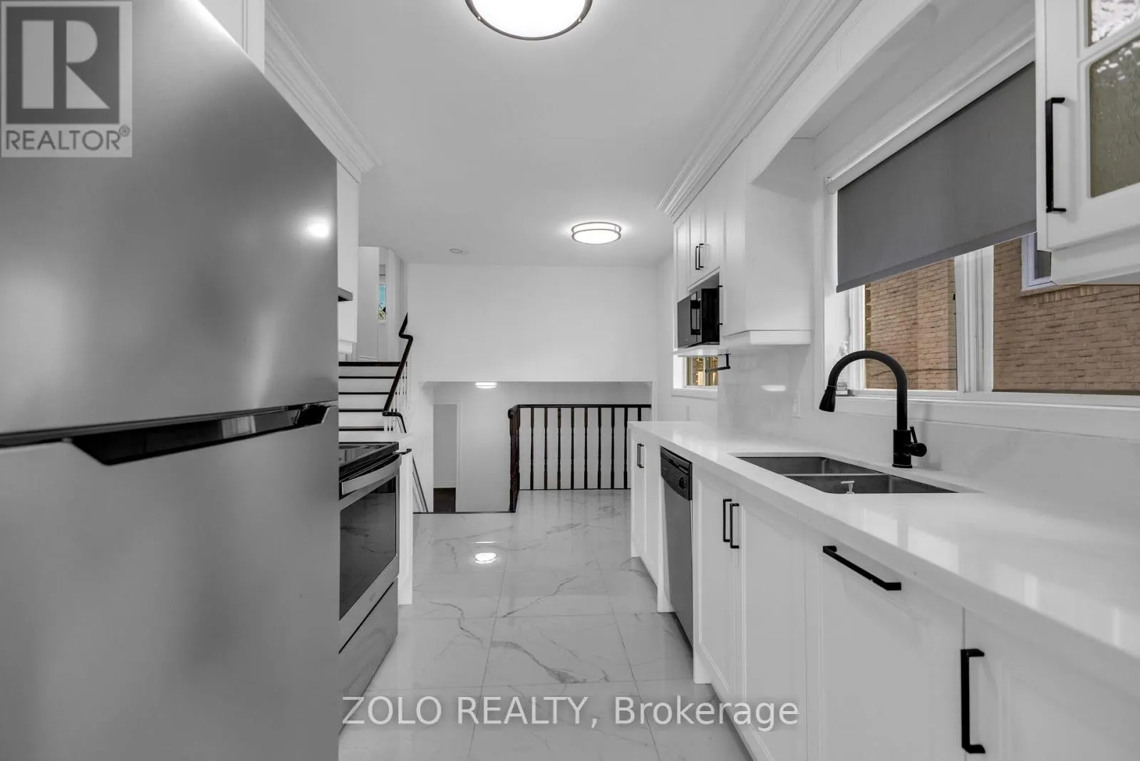 43 DAVIES CRESCENT