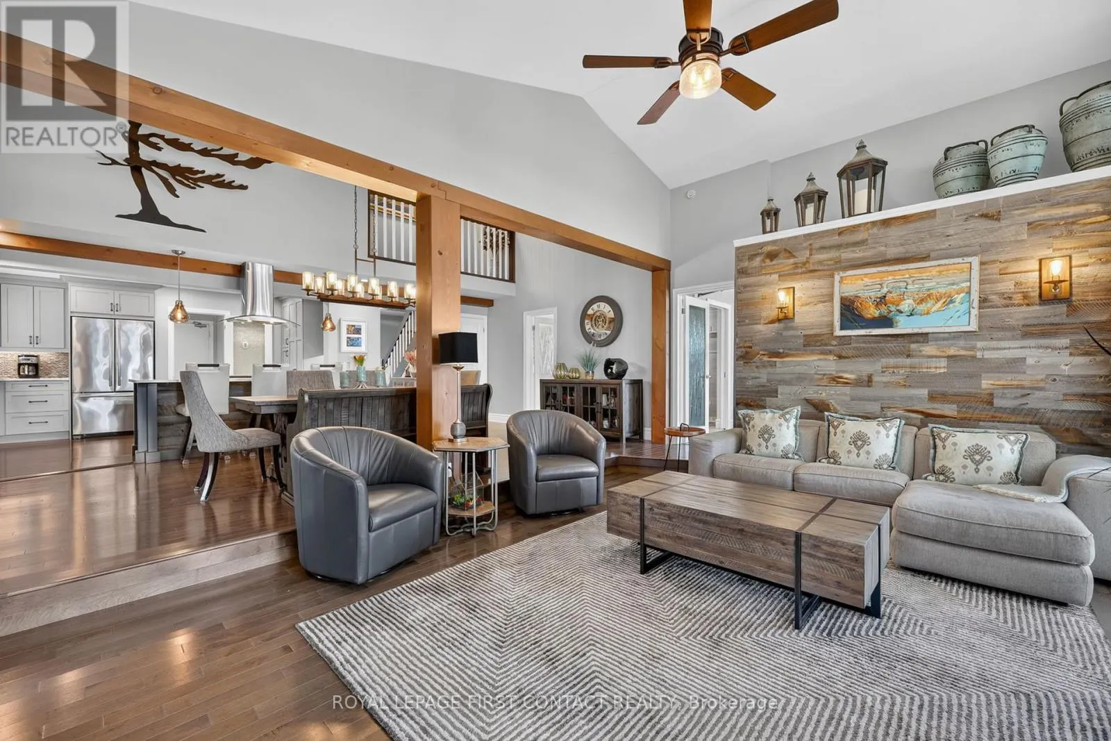 167 LAKESHORE ROAD W