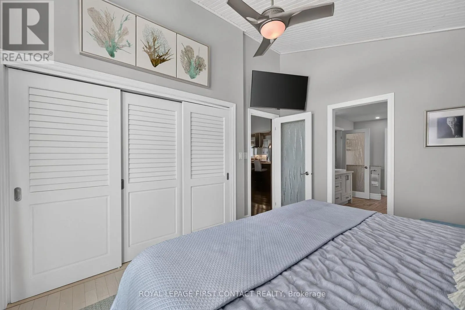167 LAKESHORE ROAD W
