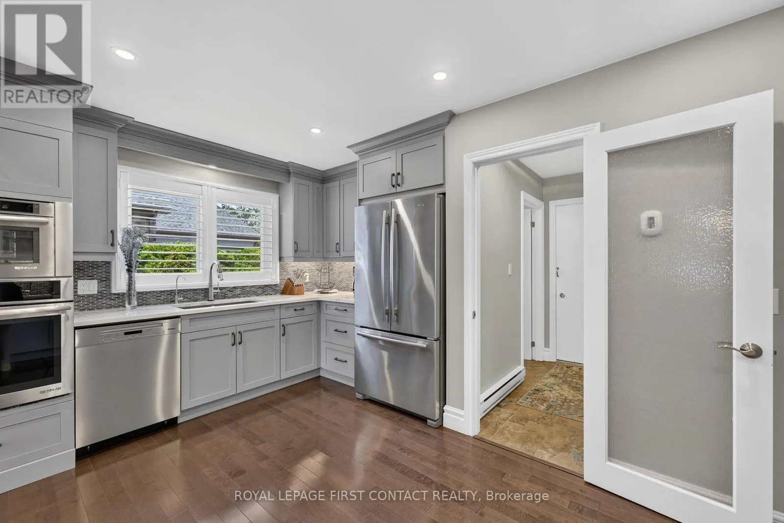 167 LAKESHORE ROAD W