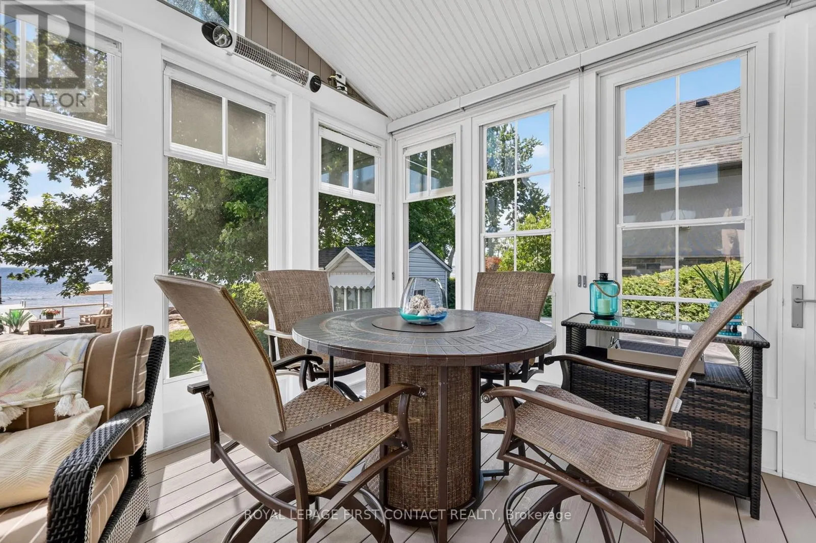 167 LAKESHORE ROAD W