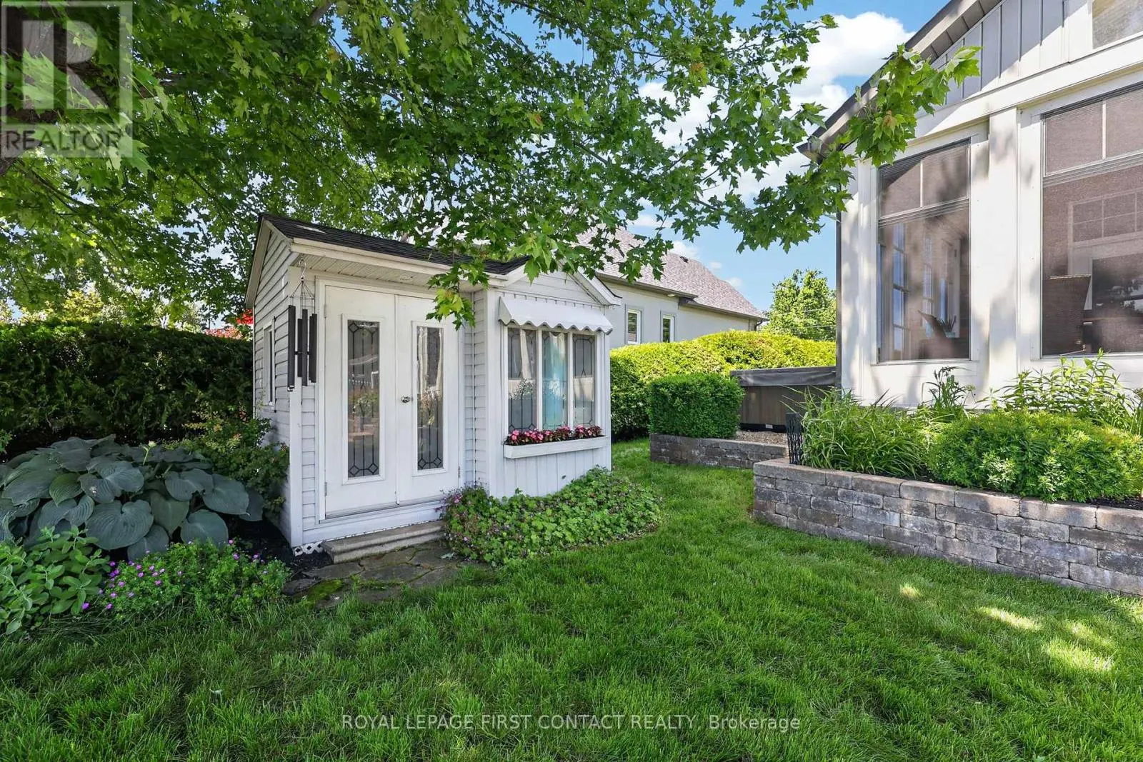 167 LAKESHORE ROAD W
