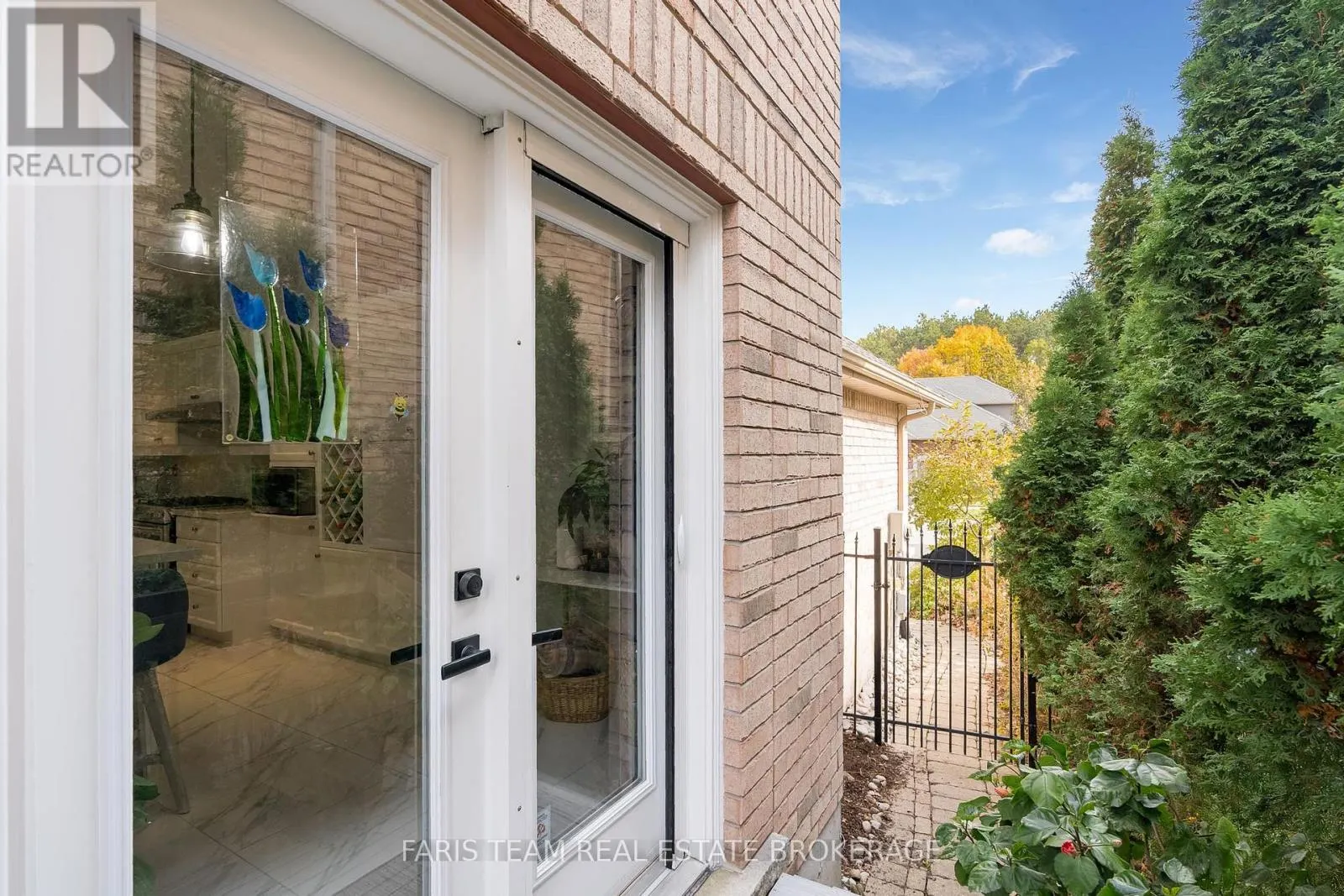 2 STAPLETON PLACE