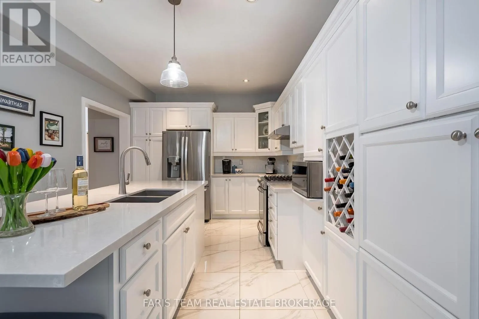 2 STAPLETON PLACE
