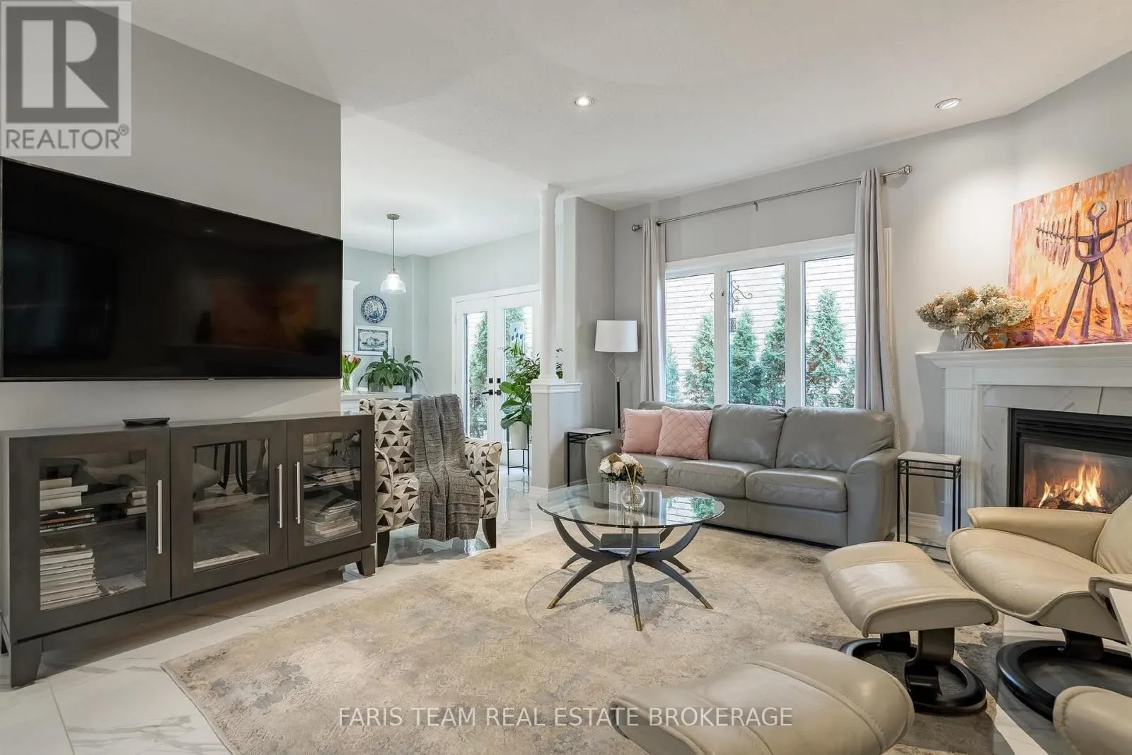 2 STAPLETON PLACE