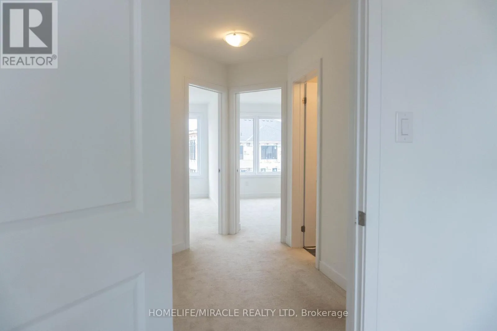 60 BLUE FOREST CRESCENT