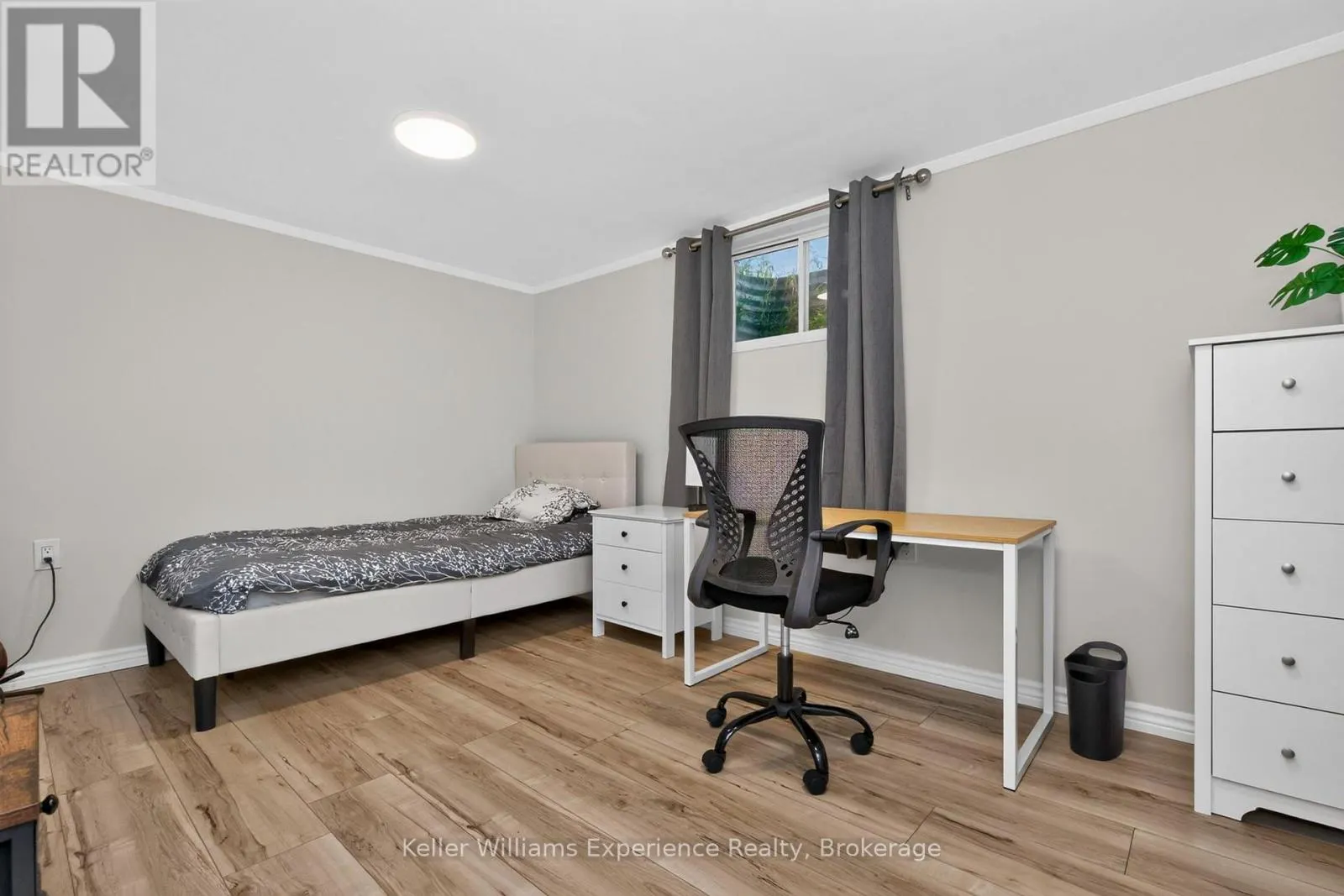 58 MAITLAND DRIVE