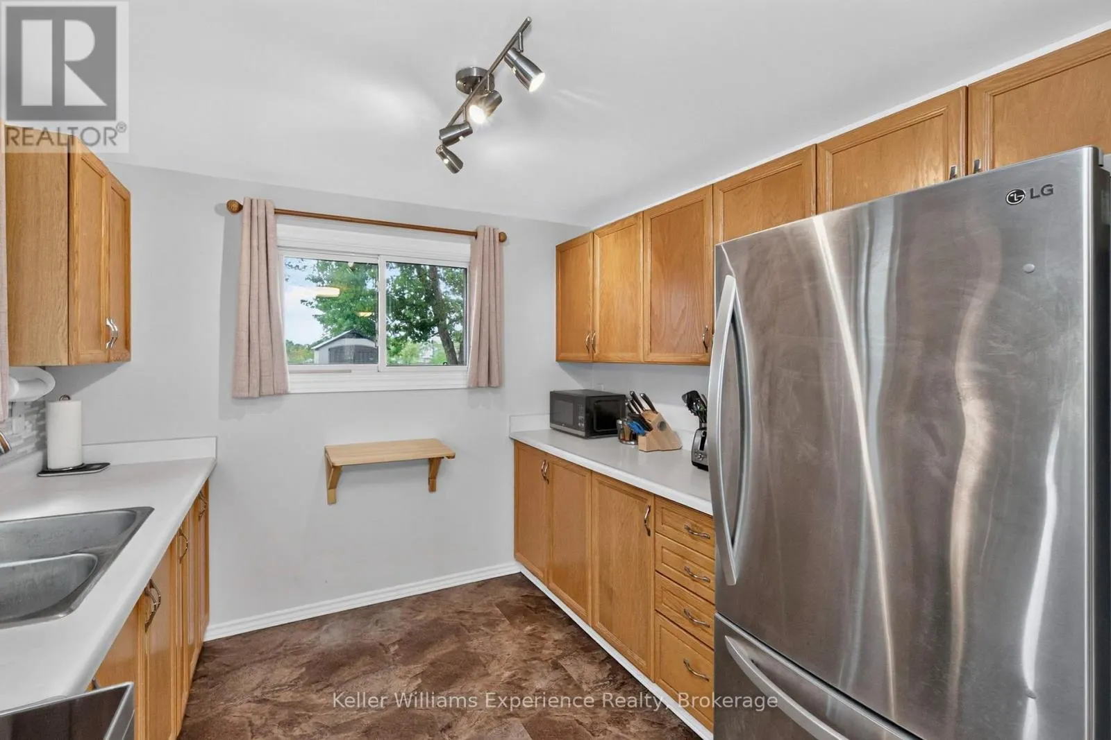 58 MAITLAND DRIVE