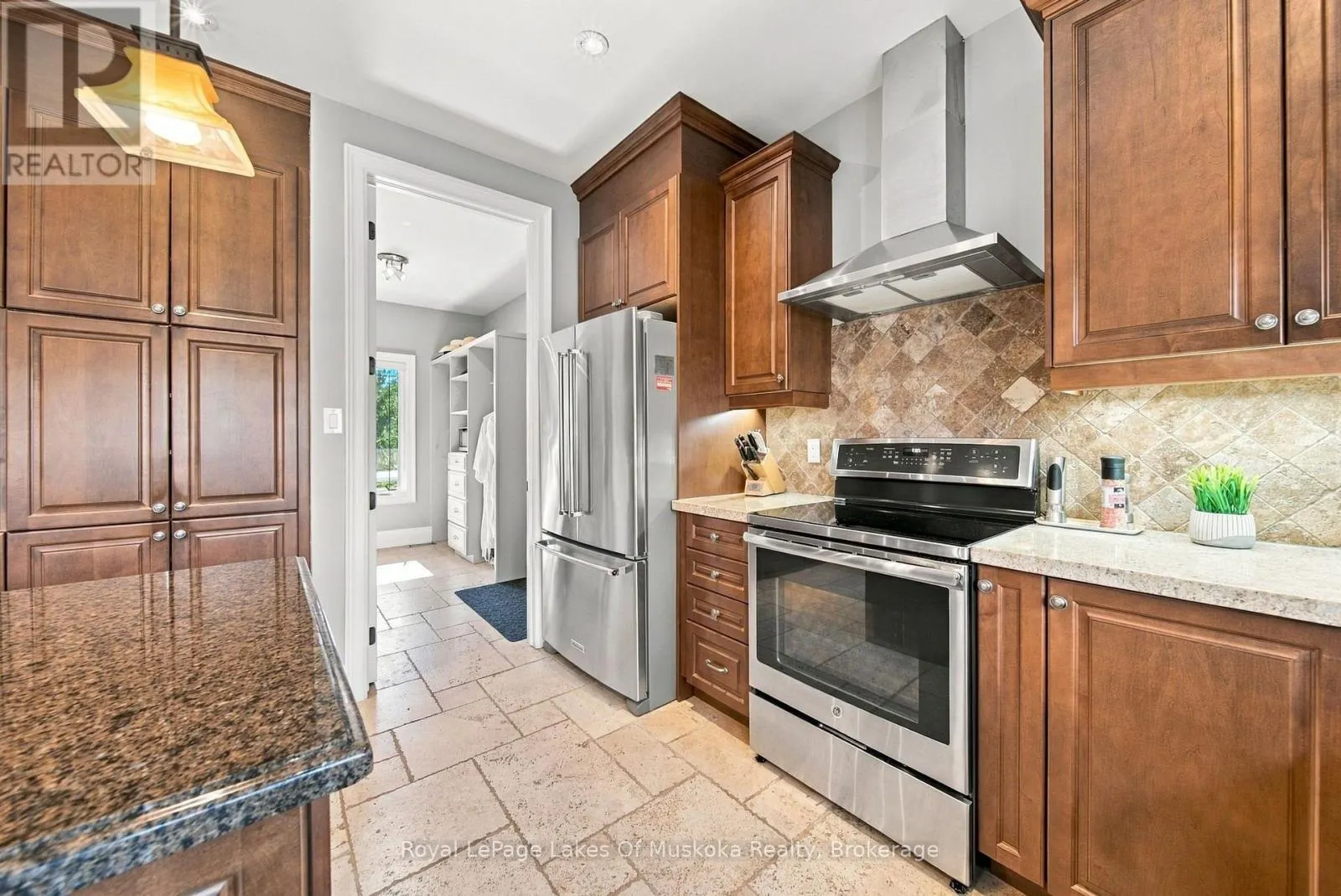 1 GALRICH COURT