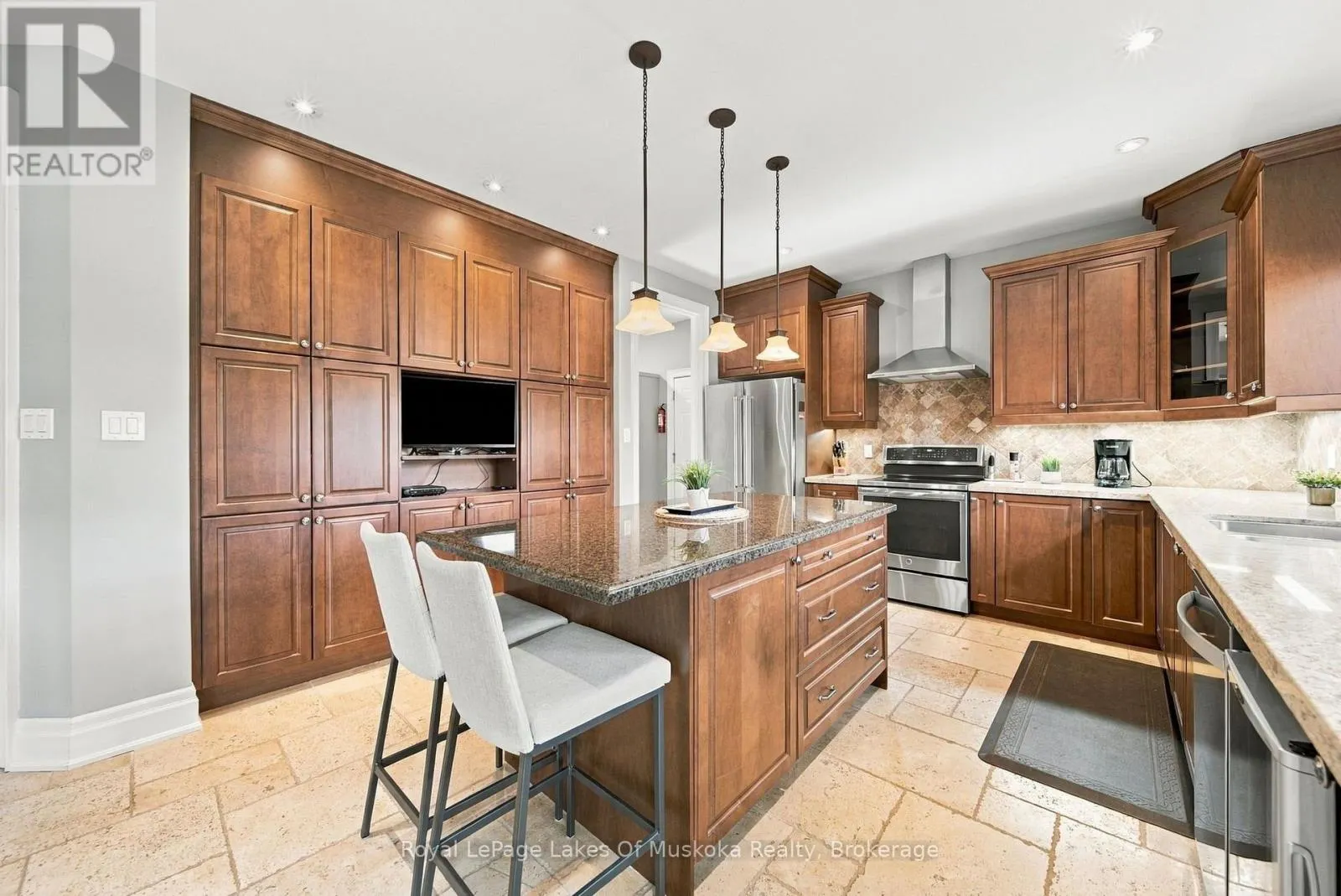 1 GALRICH COURT