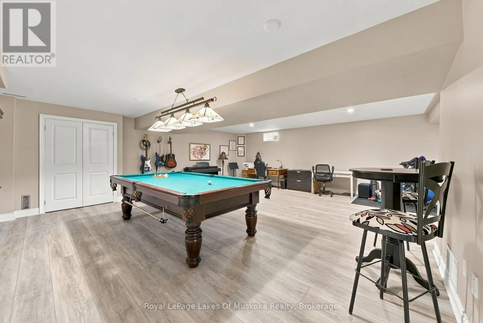 1 GALRICH COURT