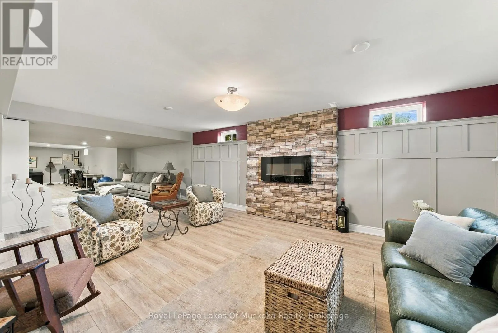 1 GALRICH COURT