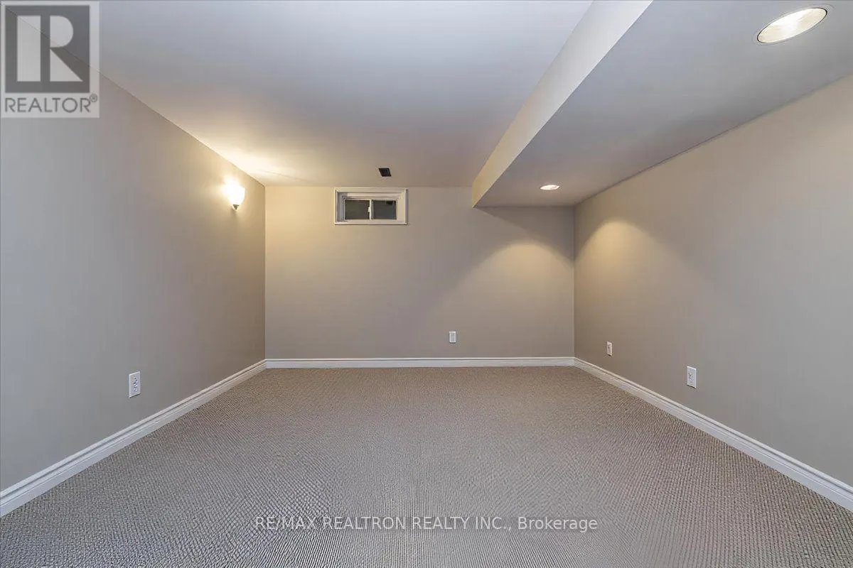 99 ROBIN COURT