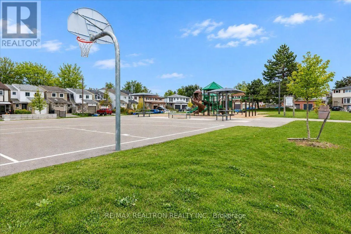 99 ROBIN COURT