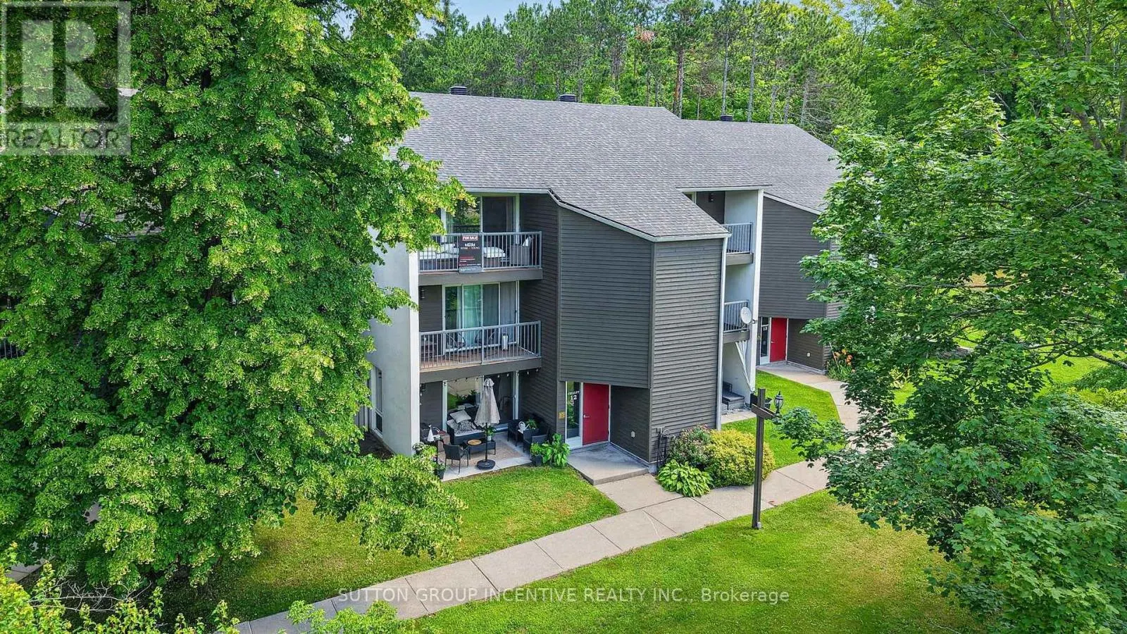224 - 1102 HORSESHOE VALLEY ROAD W