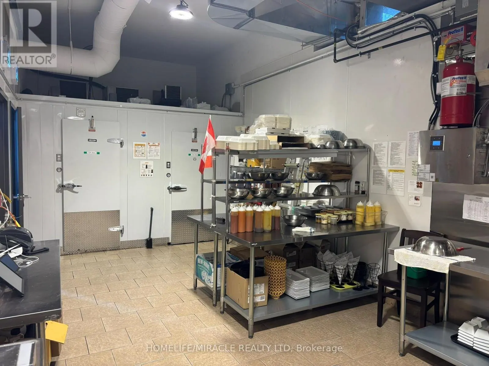 3 - 788 YONGE STREET