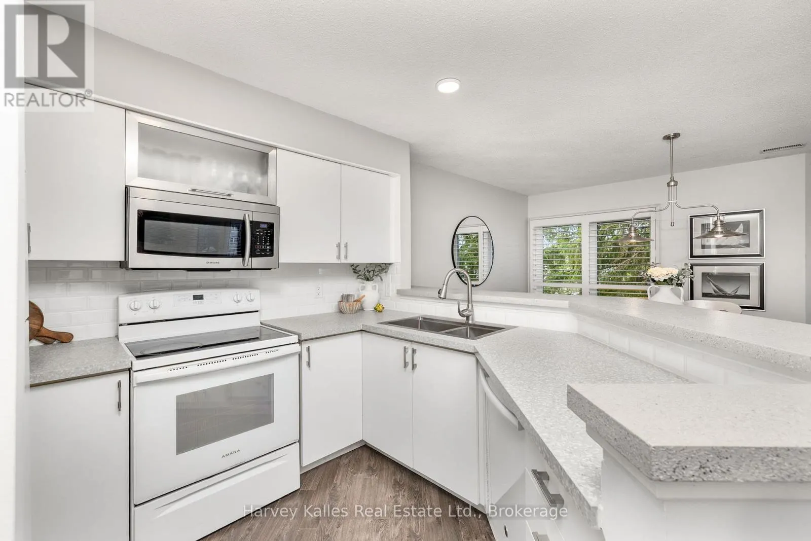 789 JOHNSTON PARK AVENUE