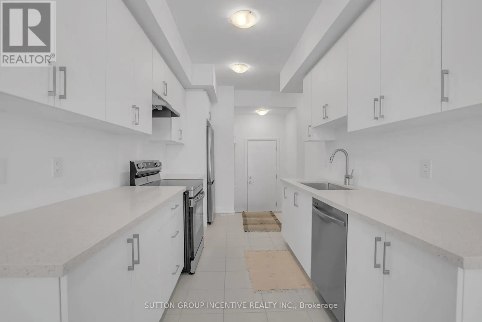 2 - 5 RANCH TERRACE