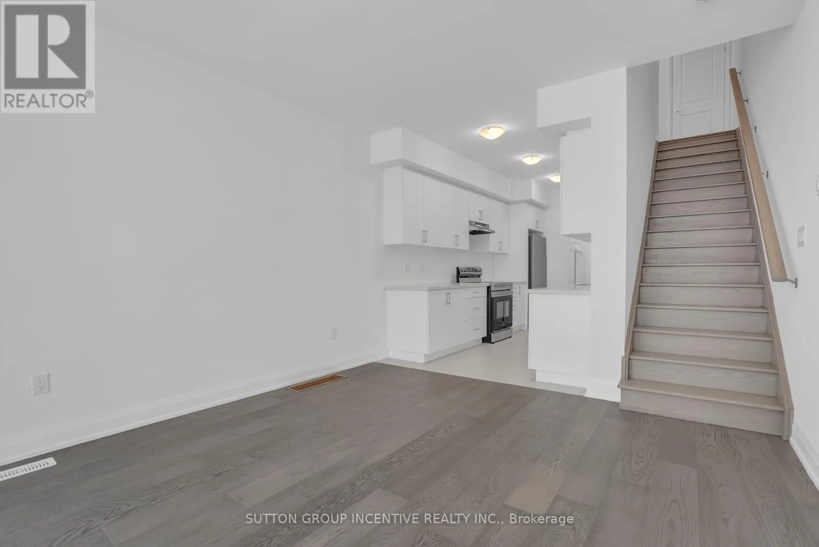 2 - 5 RANCH TERRACE