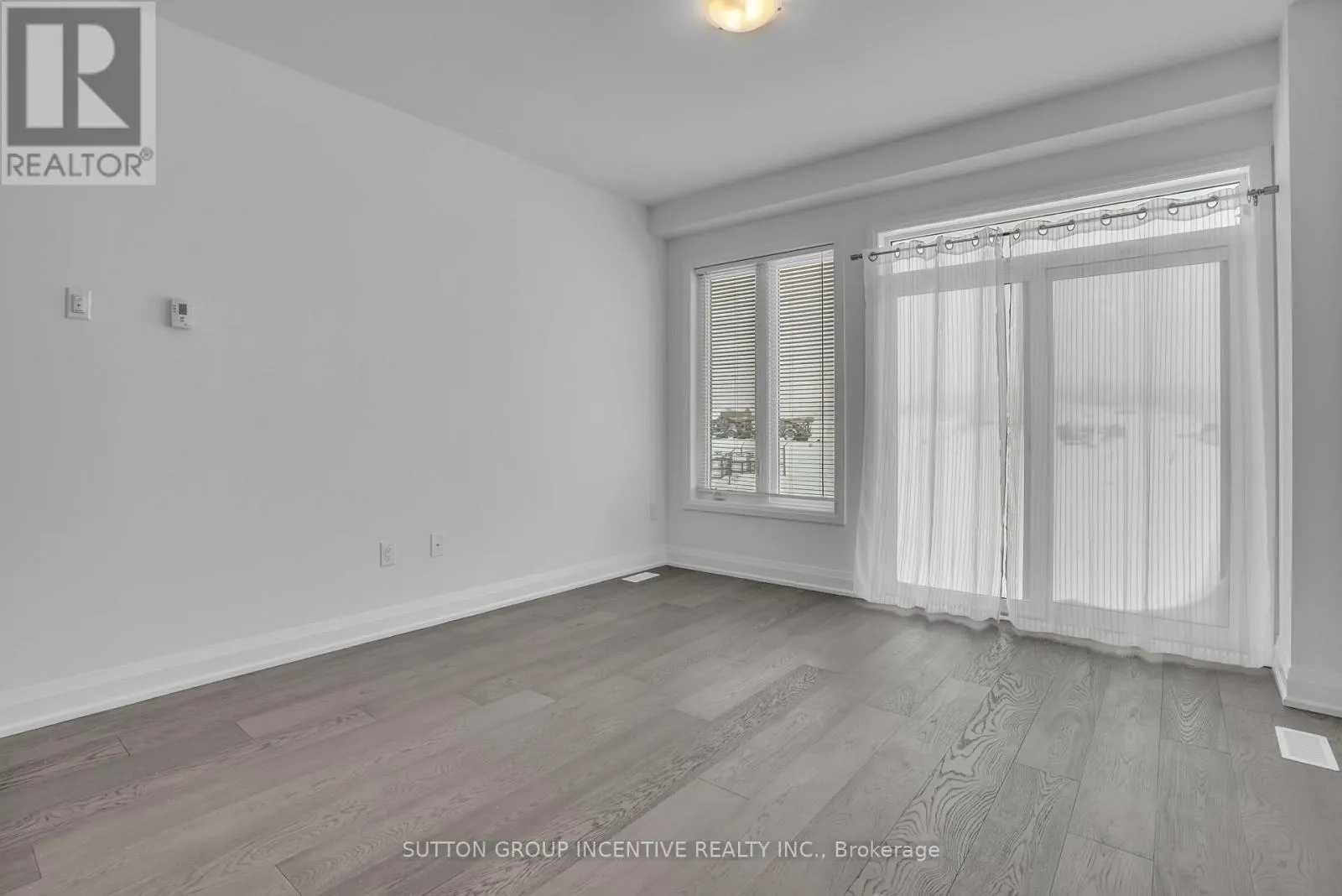 2 - 5 RANCH TERRACE