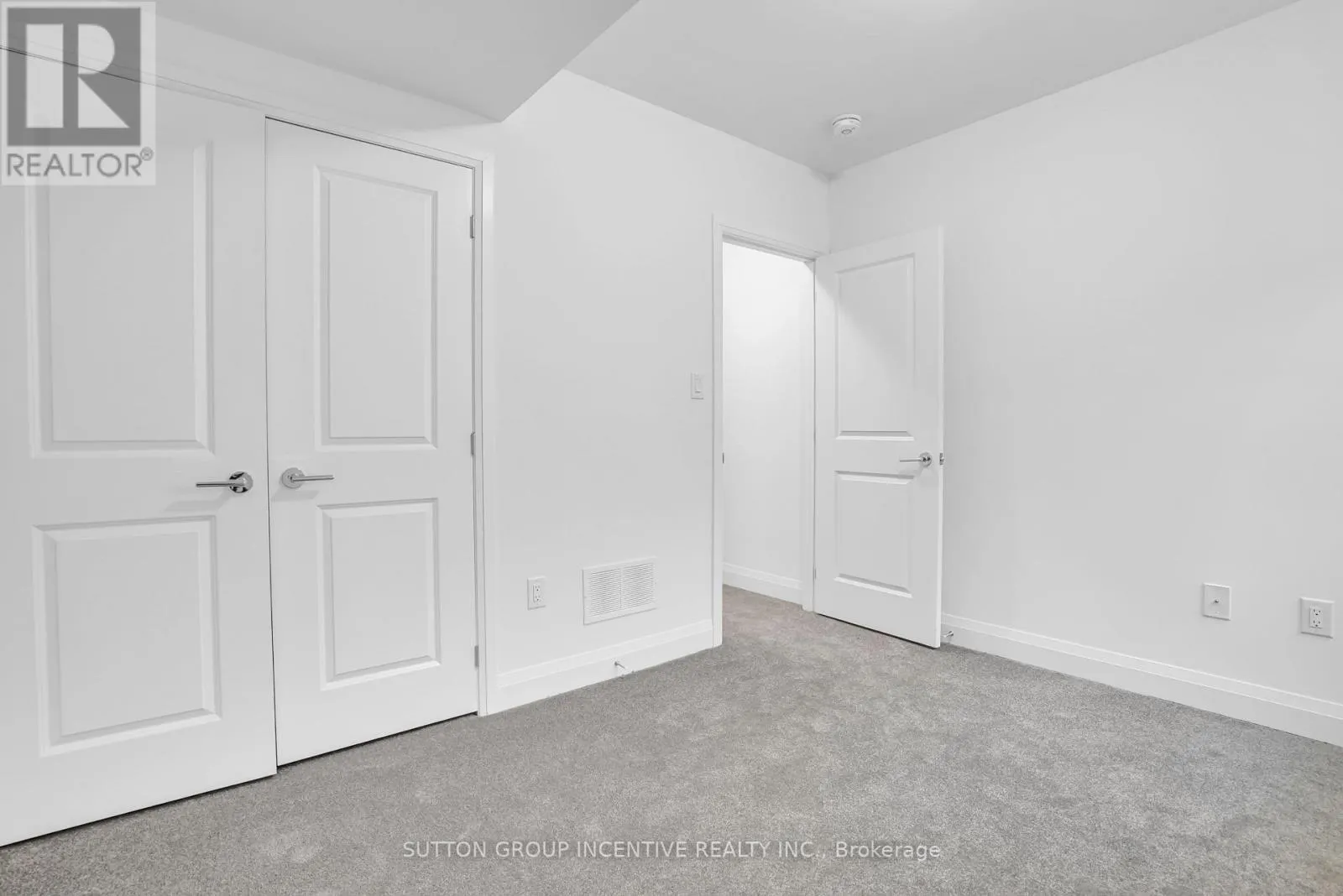 2 - 5 RANCH TERRACE