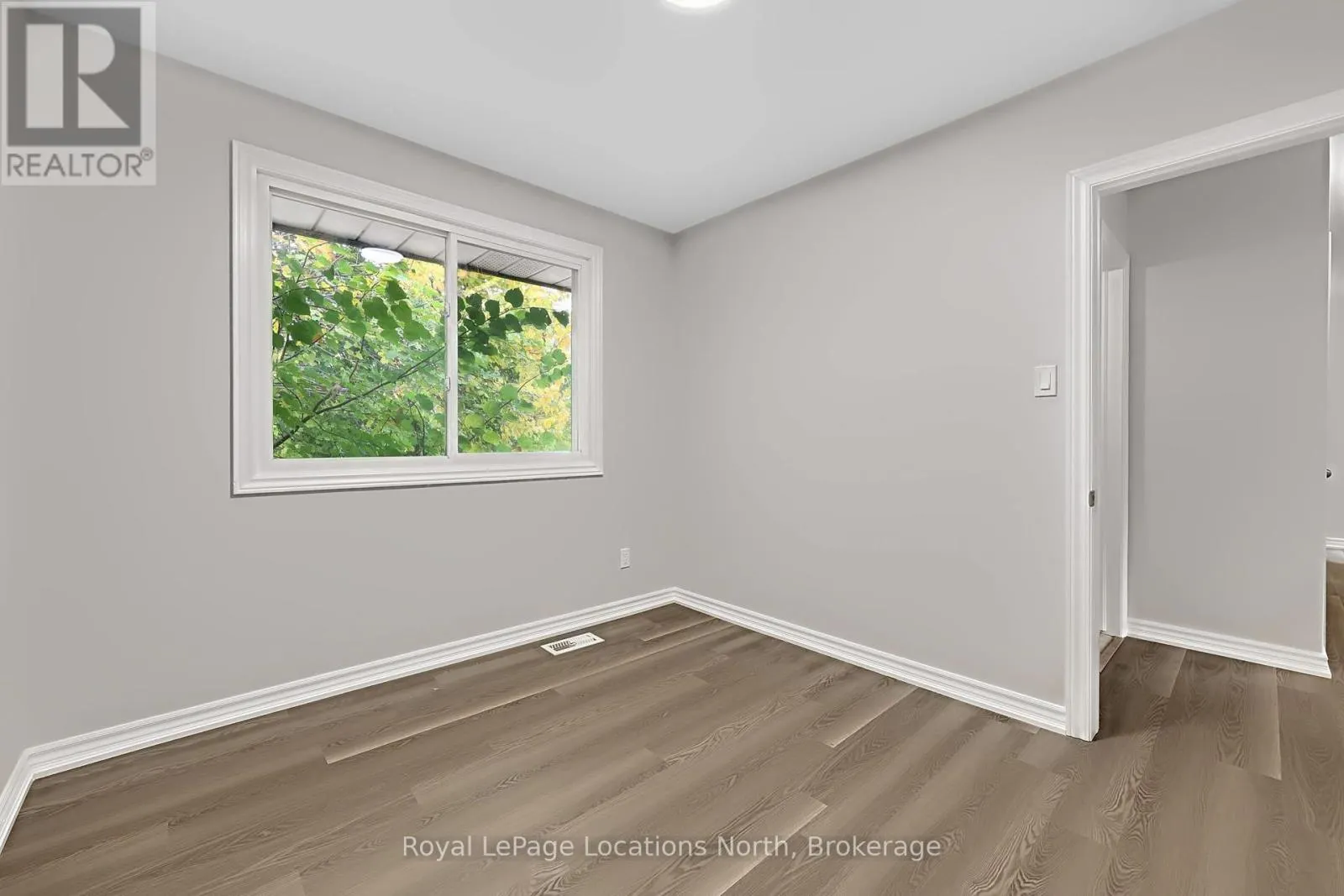 3 HARDING AVENUE