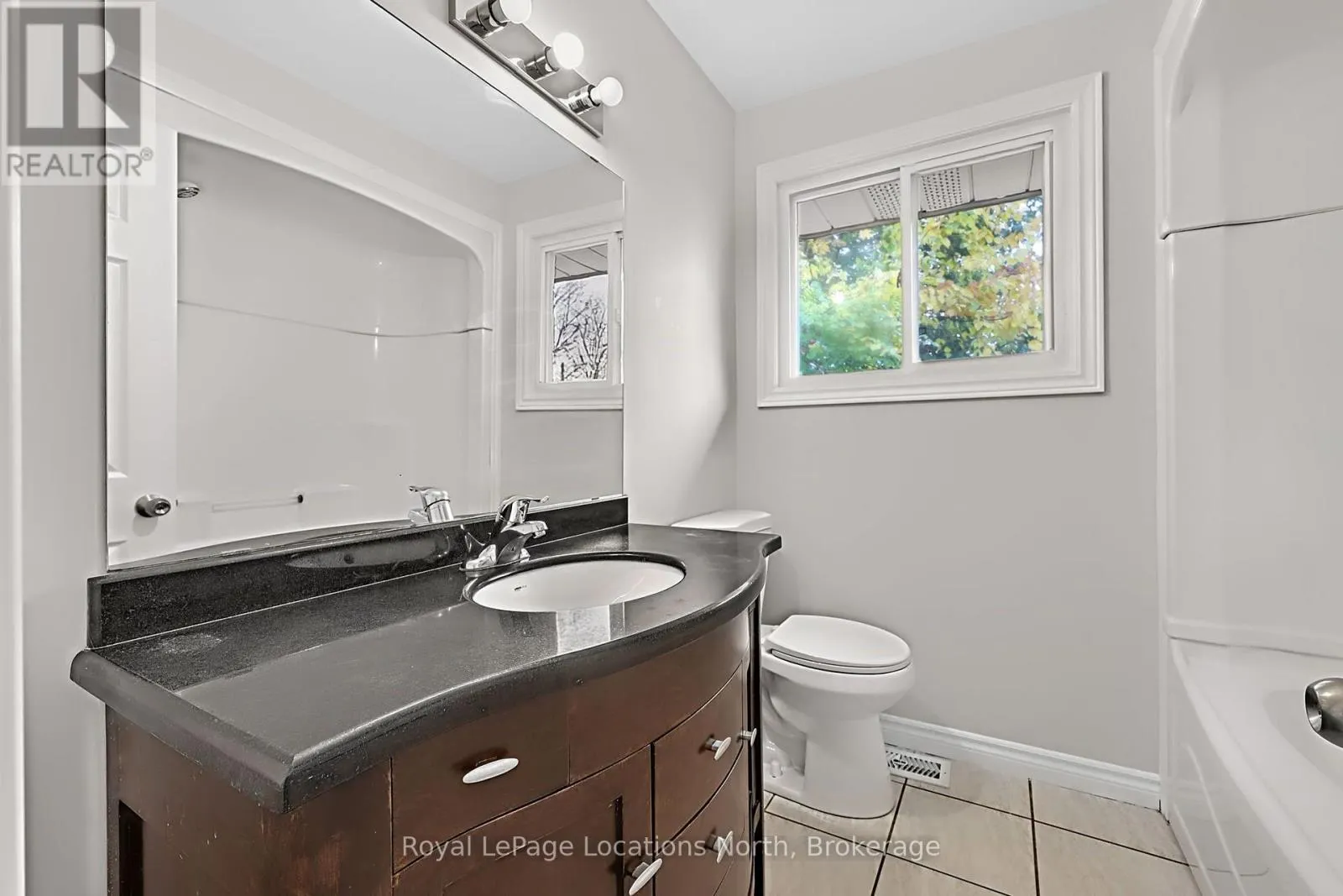 3 HARDING AVENUE