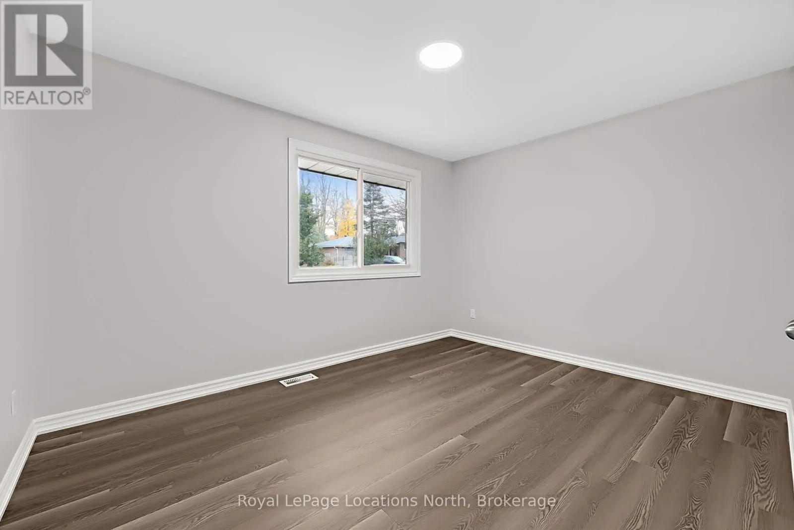 3 HARDING AVENUE