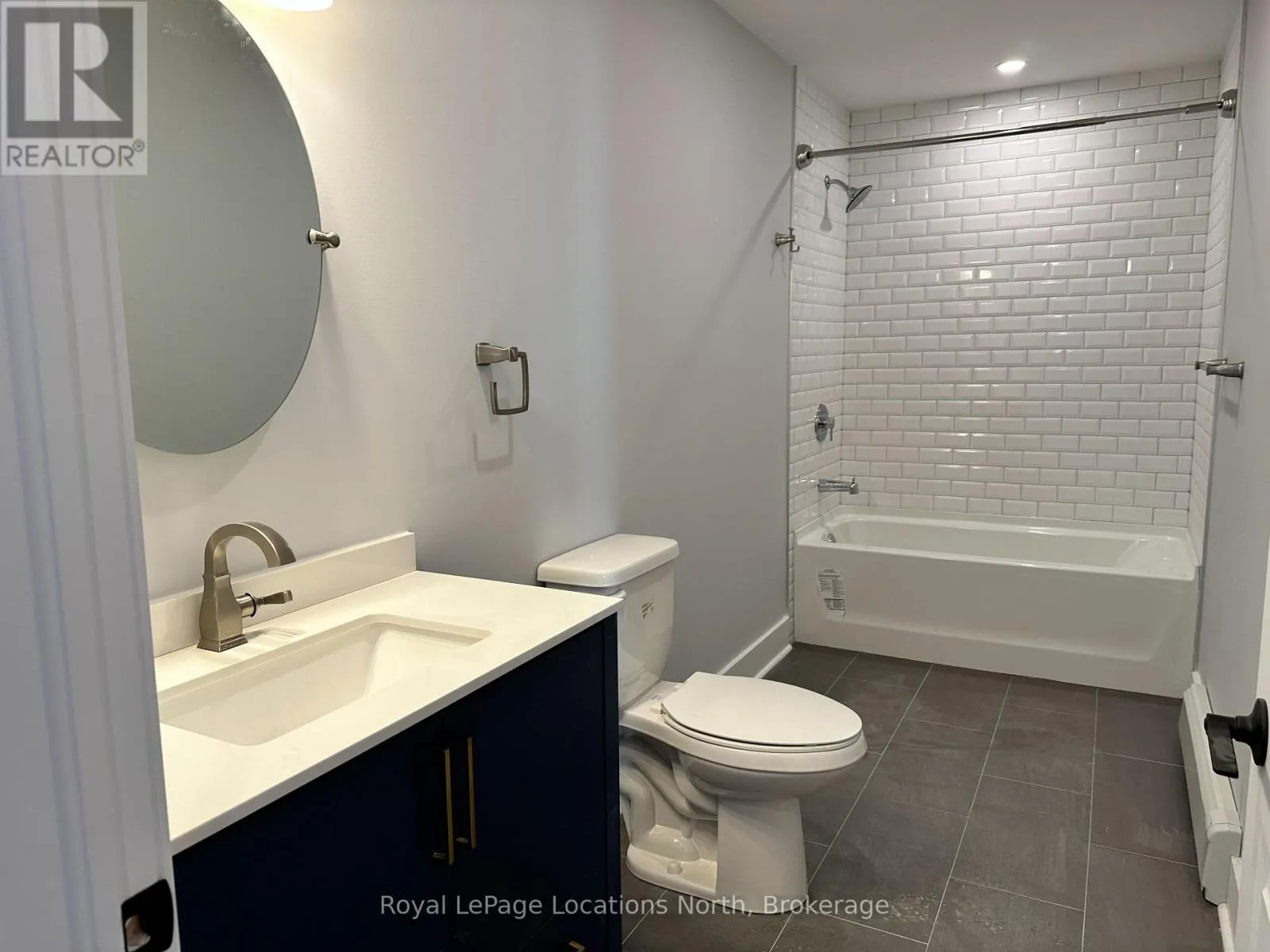3 - 29 BEECH STREET #3