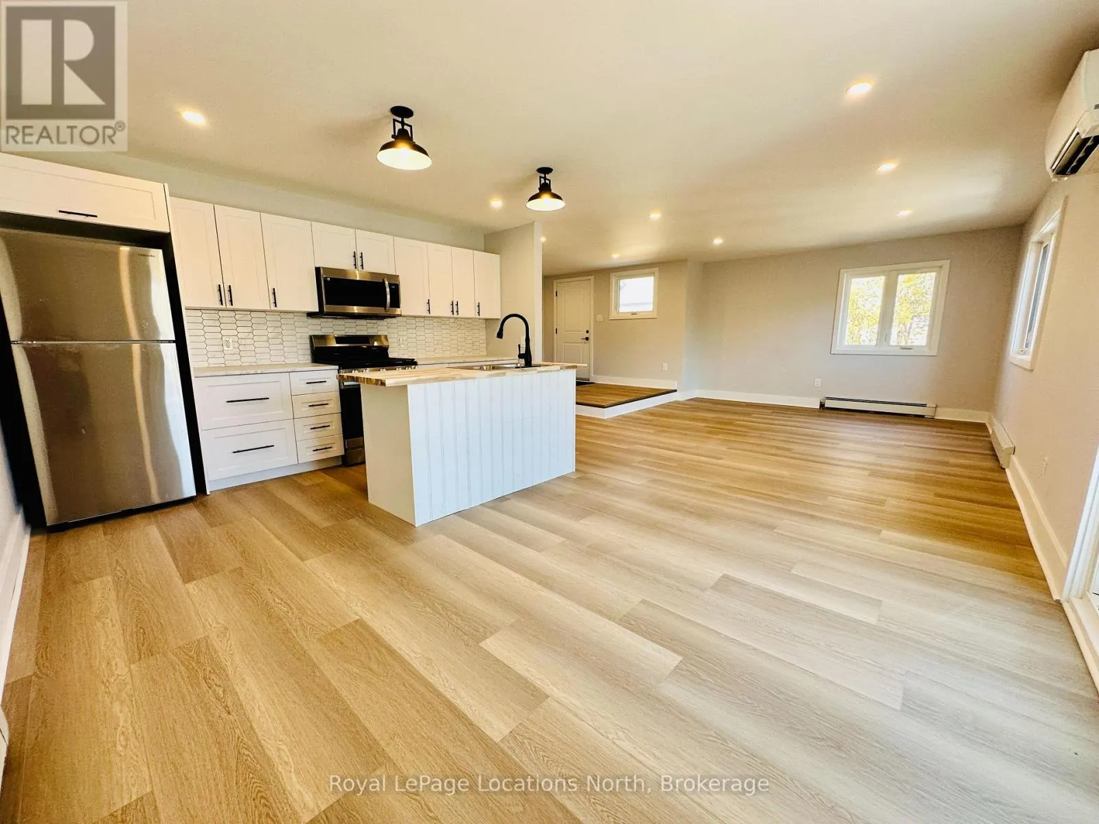 3 - 29 BEECH STREET #3