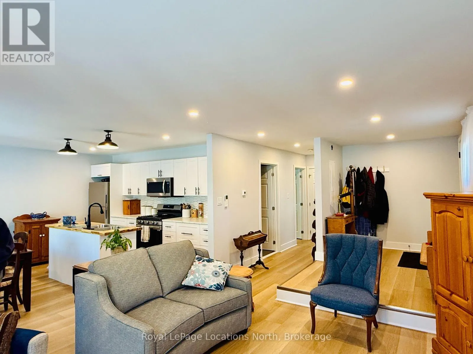 3 - 29 BEECH STREET #3