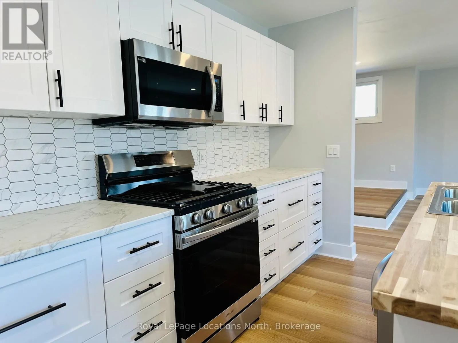 3 - 29 BEECH STREET #3