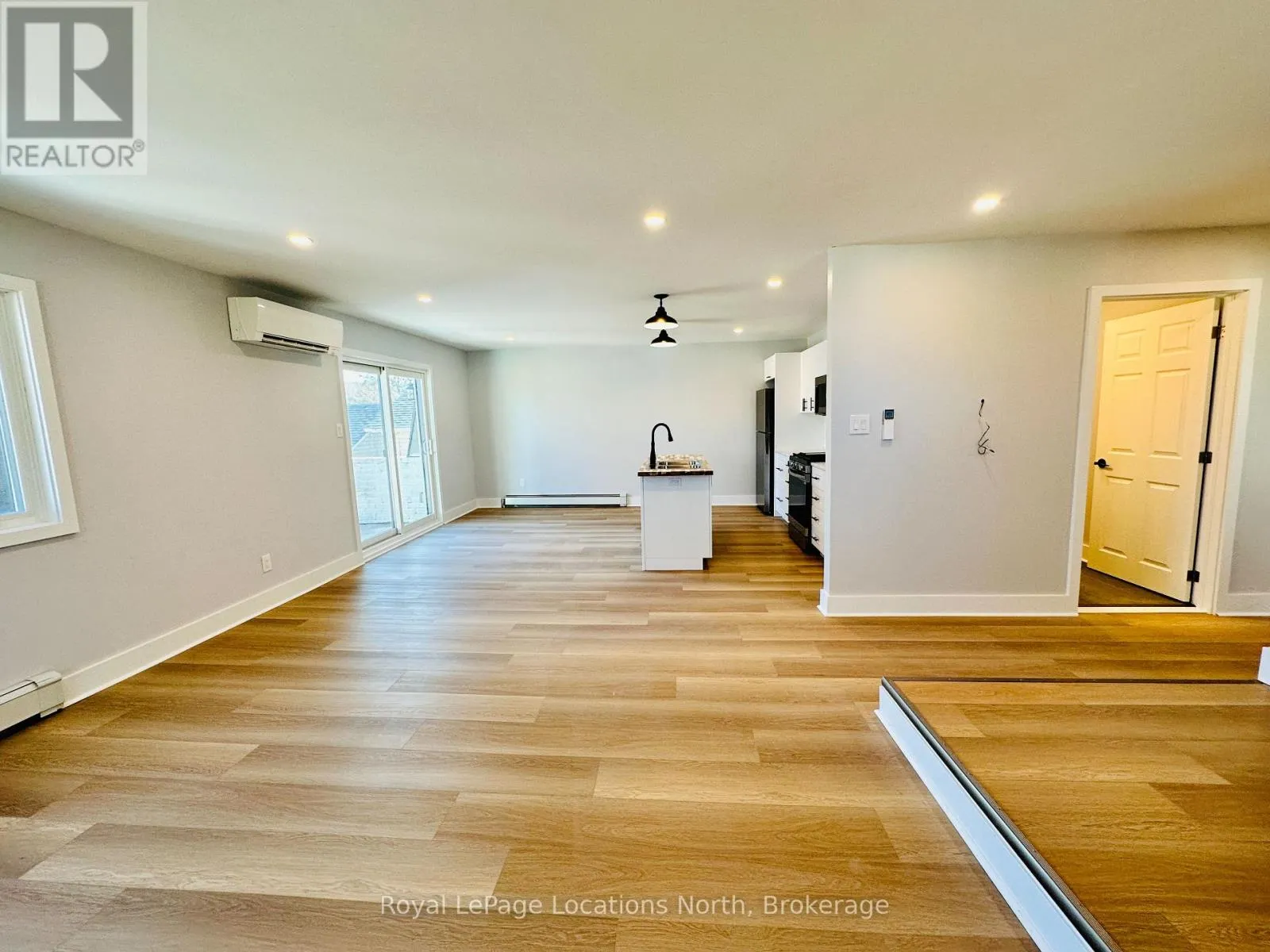 3 - 29 BEECH STREET #3