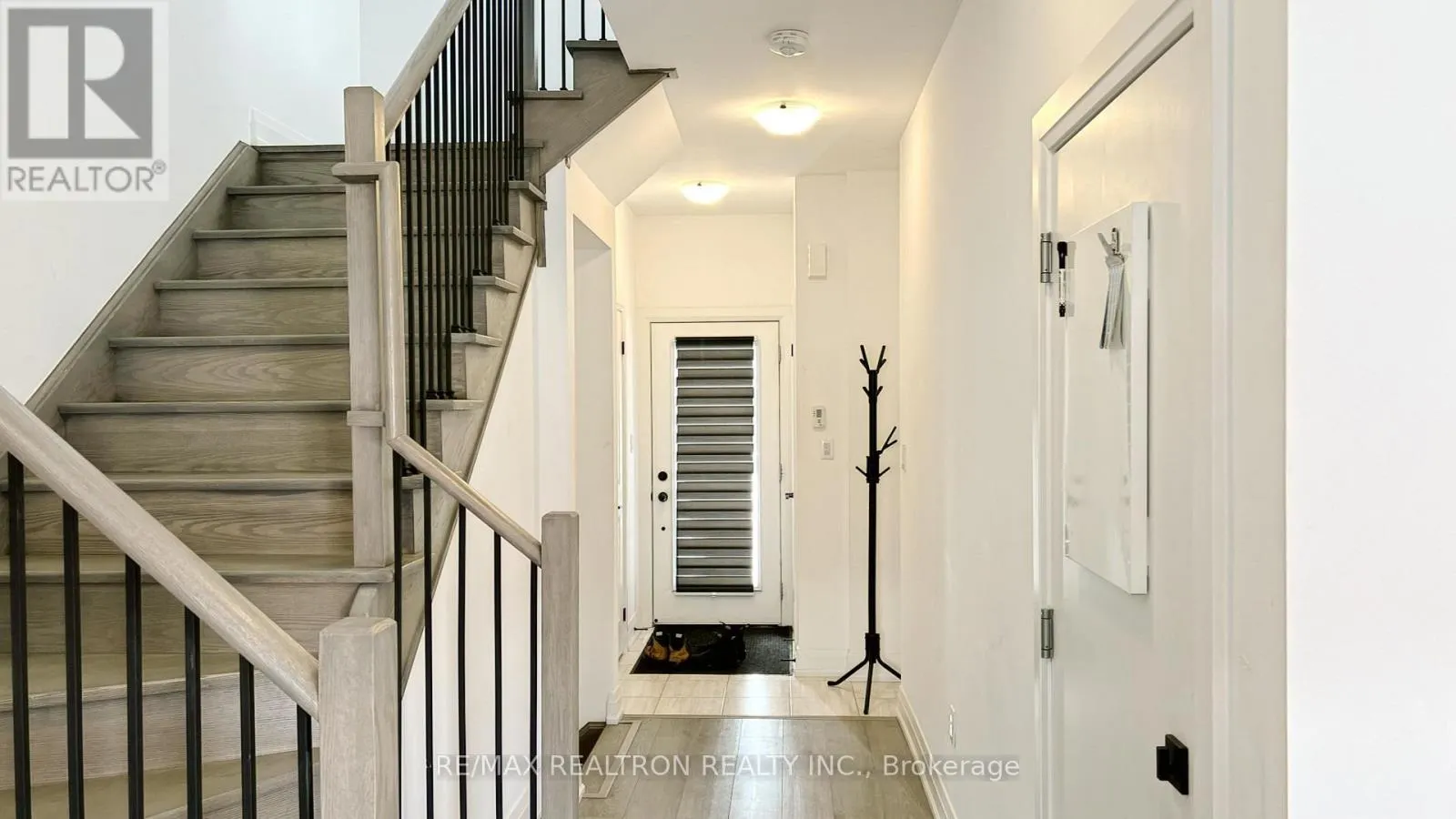 56 FAIRLANE AVENUE