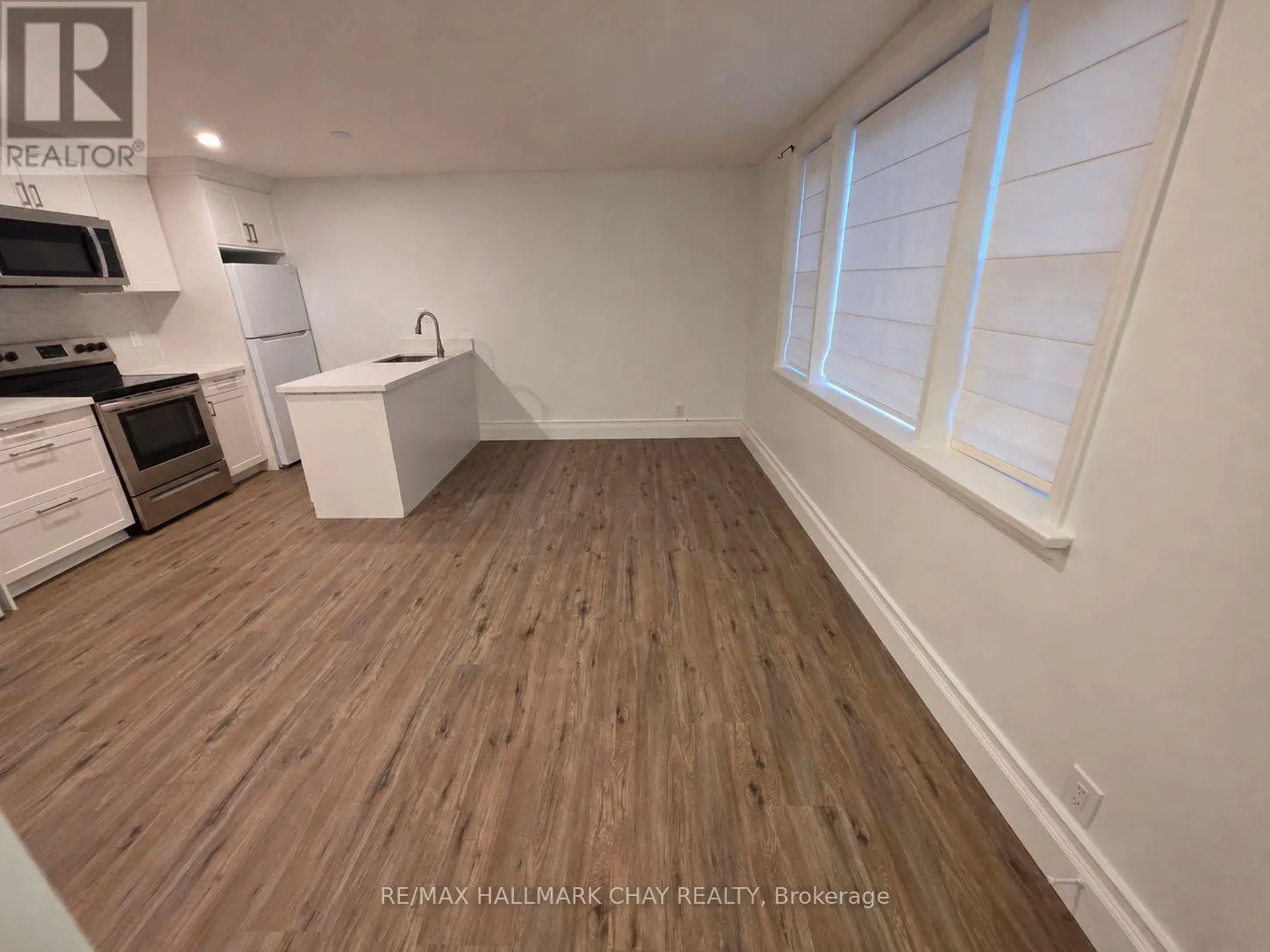 1 - 28 MATCHEDASH STREET N