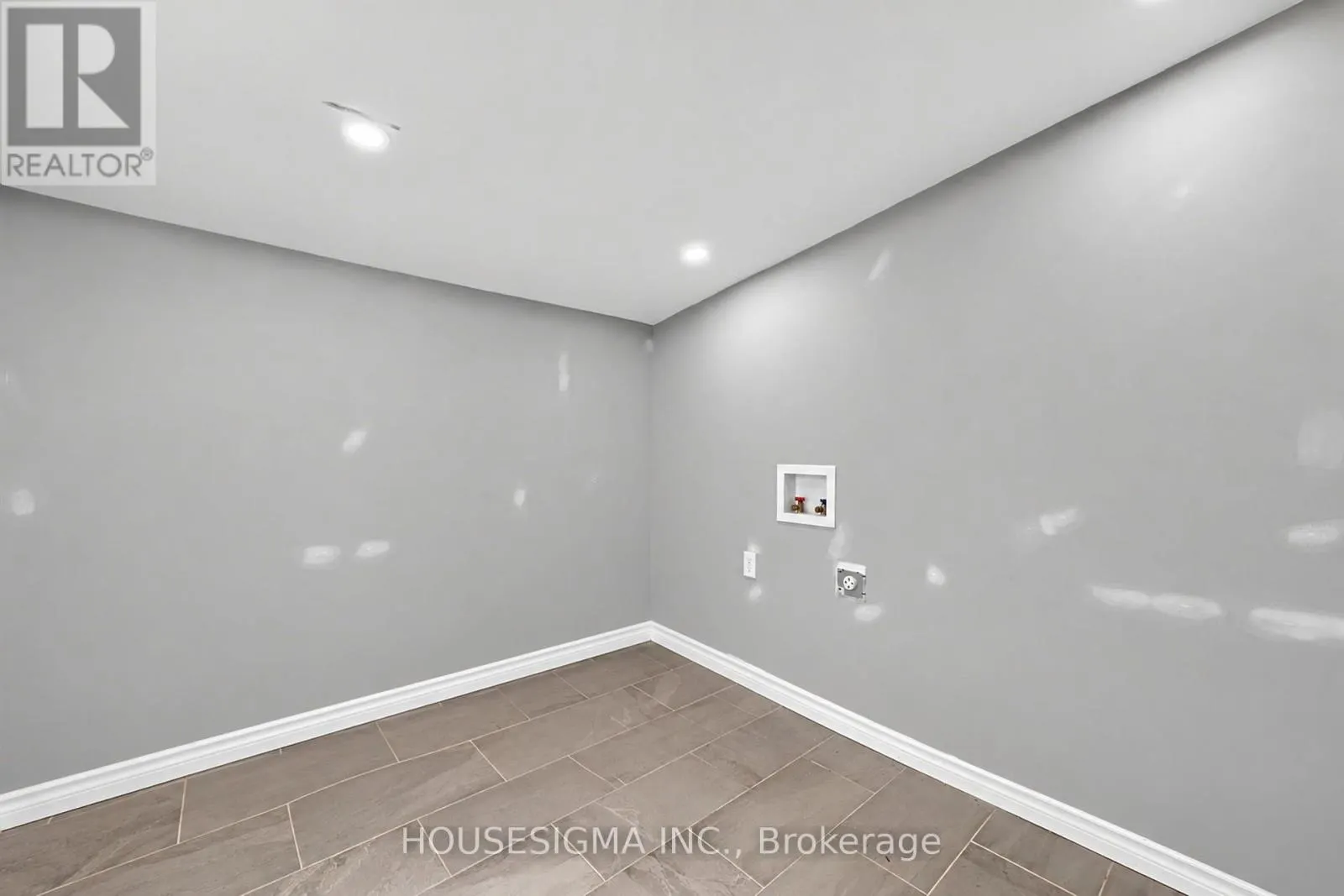 116 SPRUCE STREET