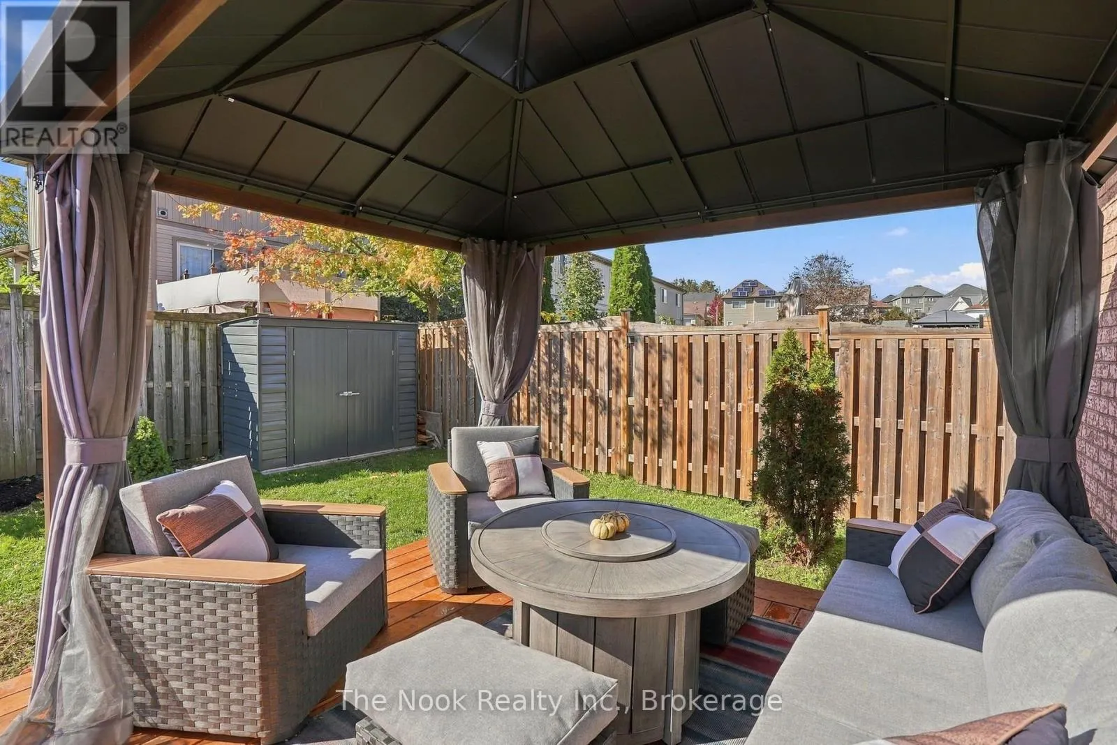 8 VANESSA DRIVE