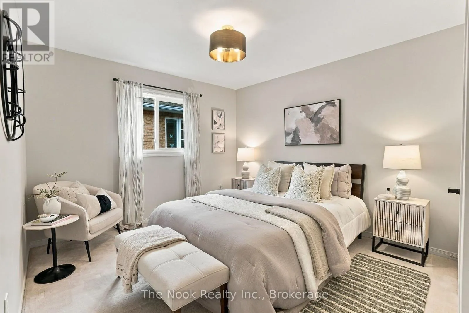 8 VANESSA DRIVE