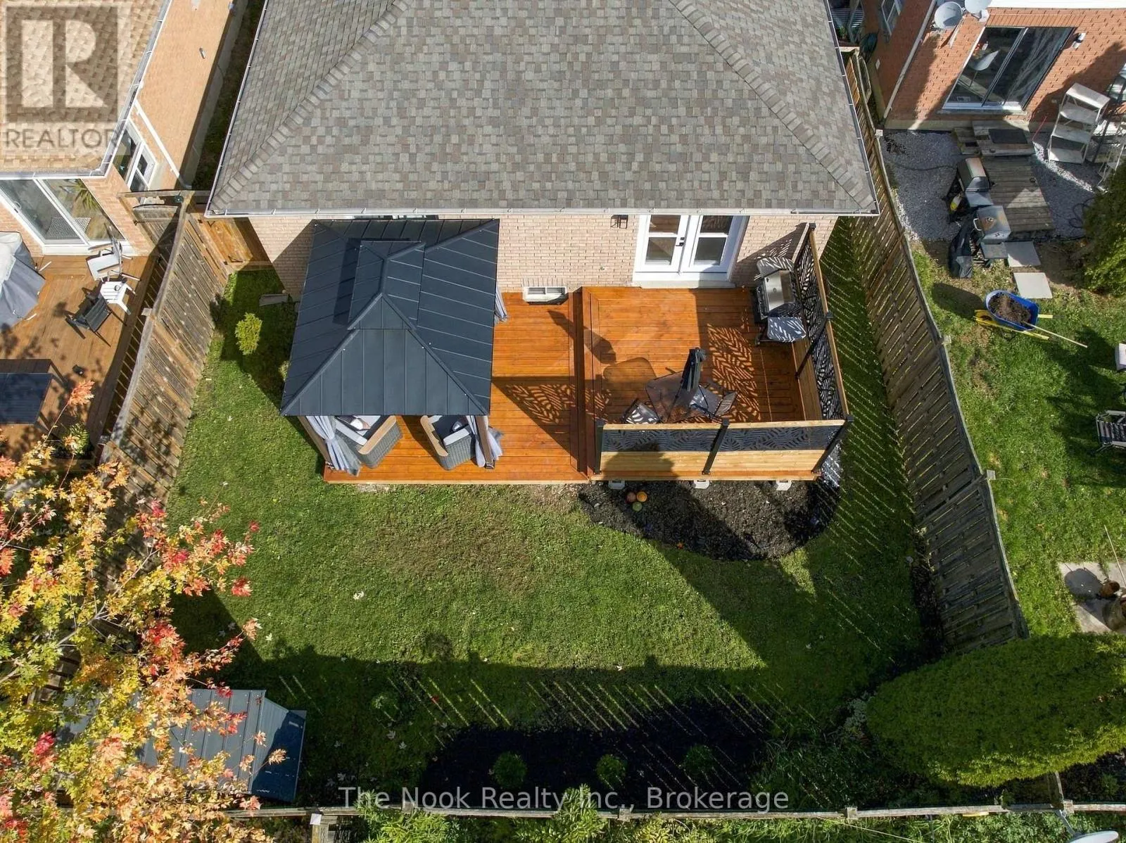 8 VANESSA DRIVE