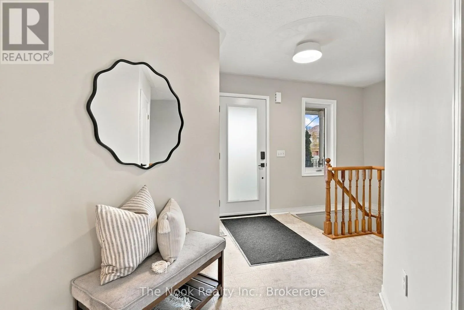 8 VANESSA DRIVE
