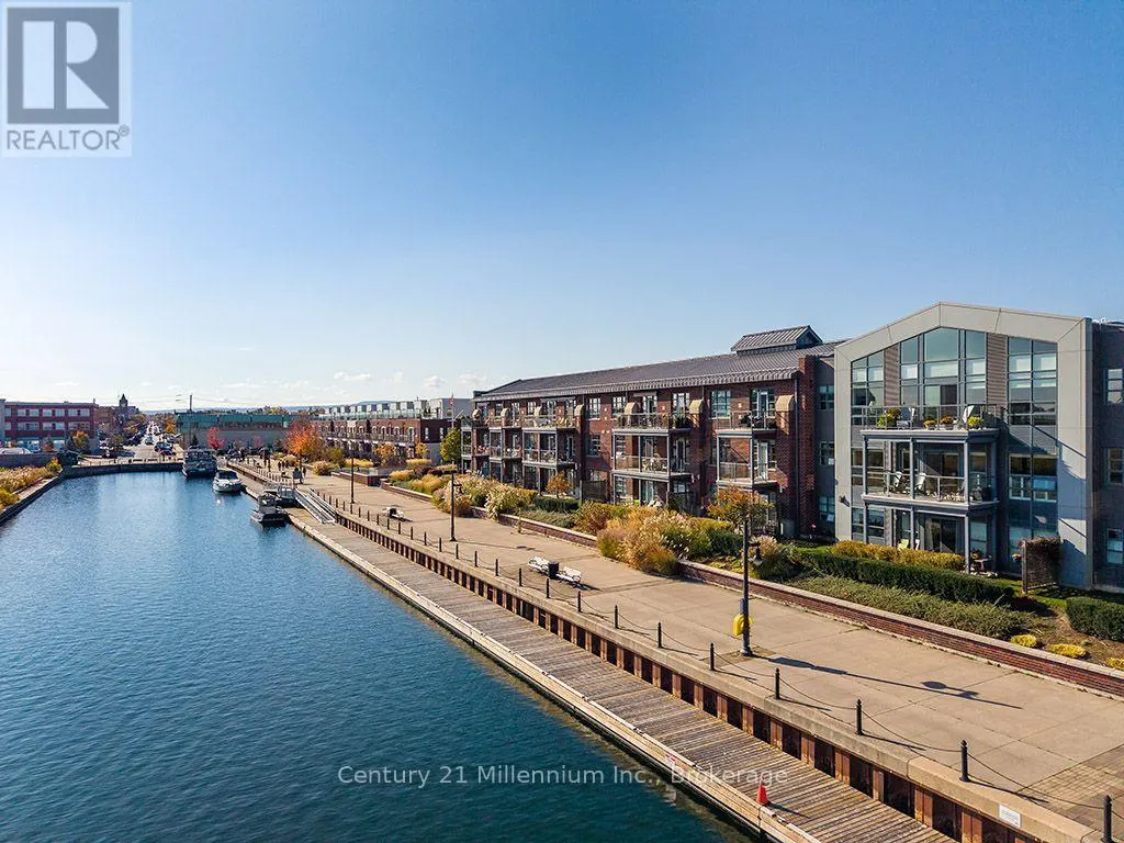 101 - 1 SHIPYARD LANE #101