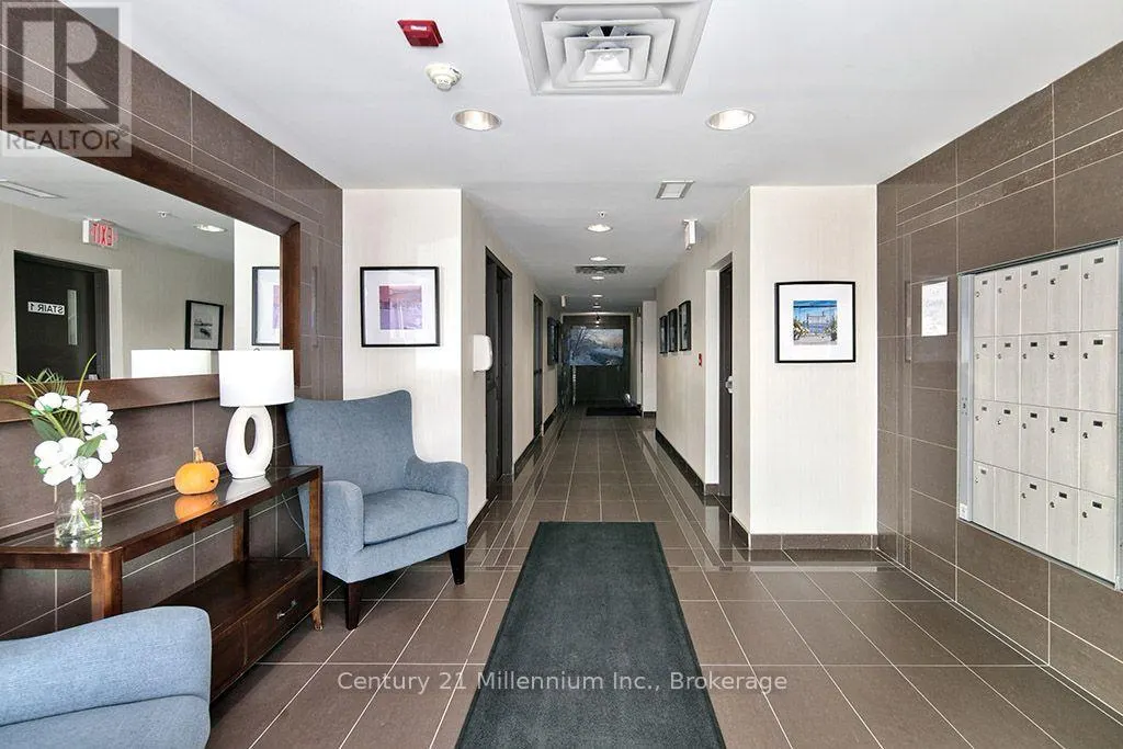 101 - 1 SHIPYARD LANE #101